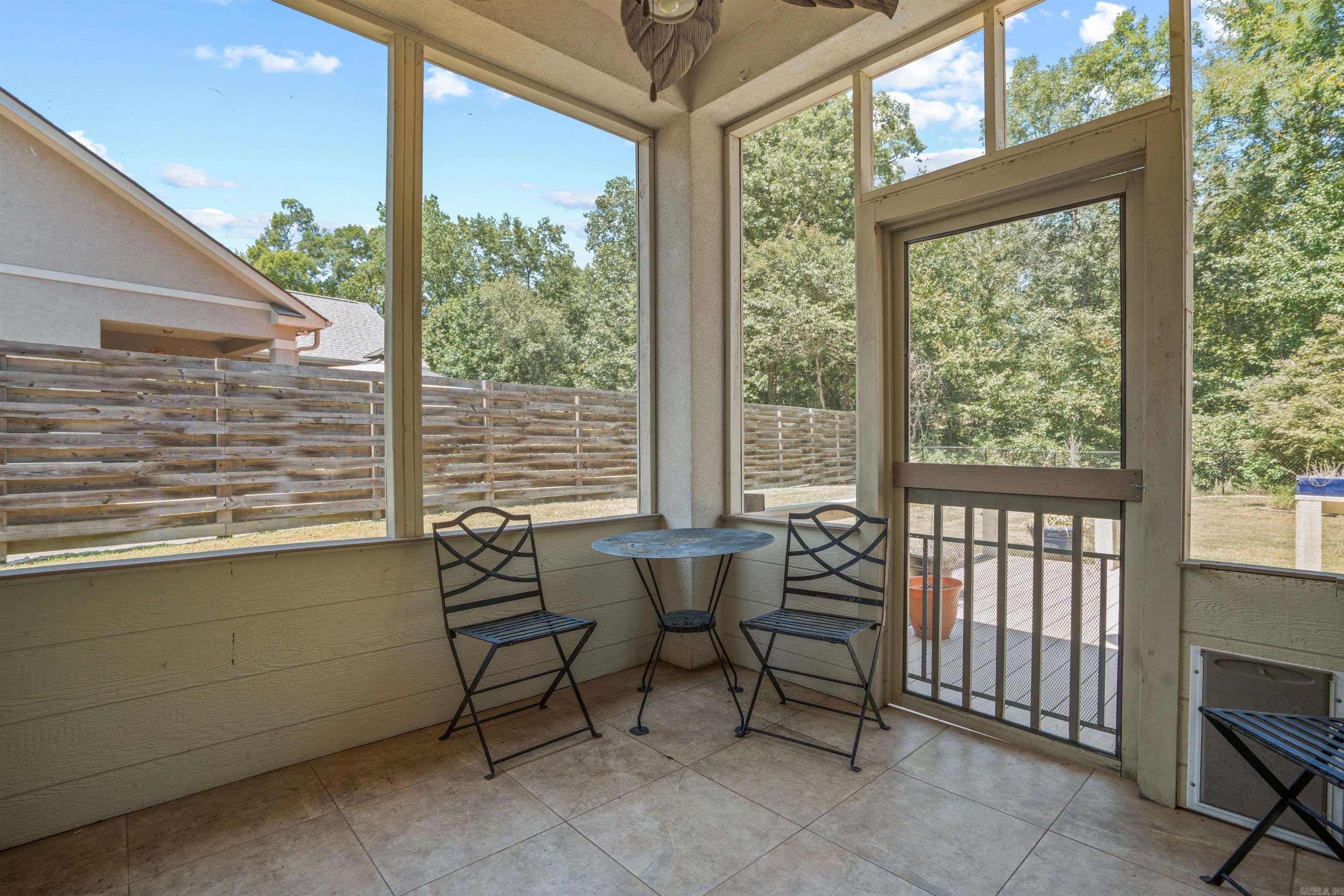 BLUE MOON - Residential