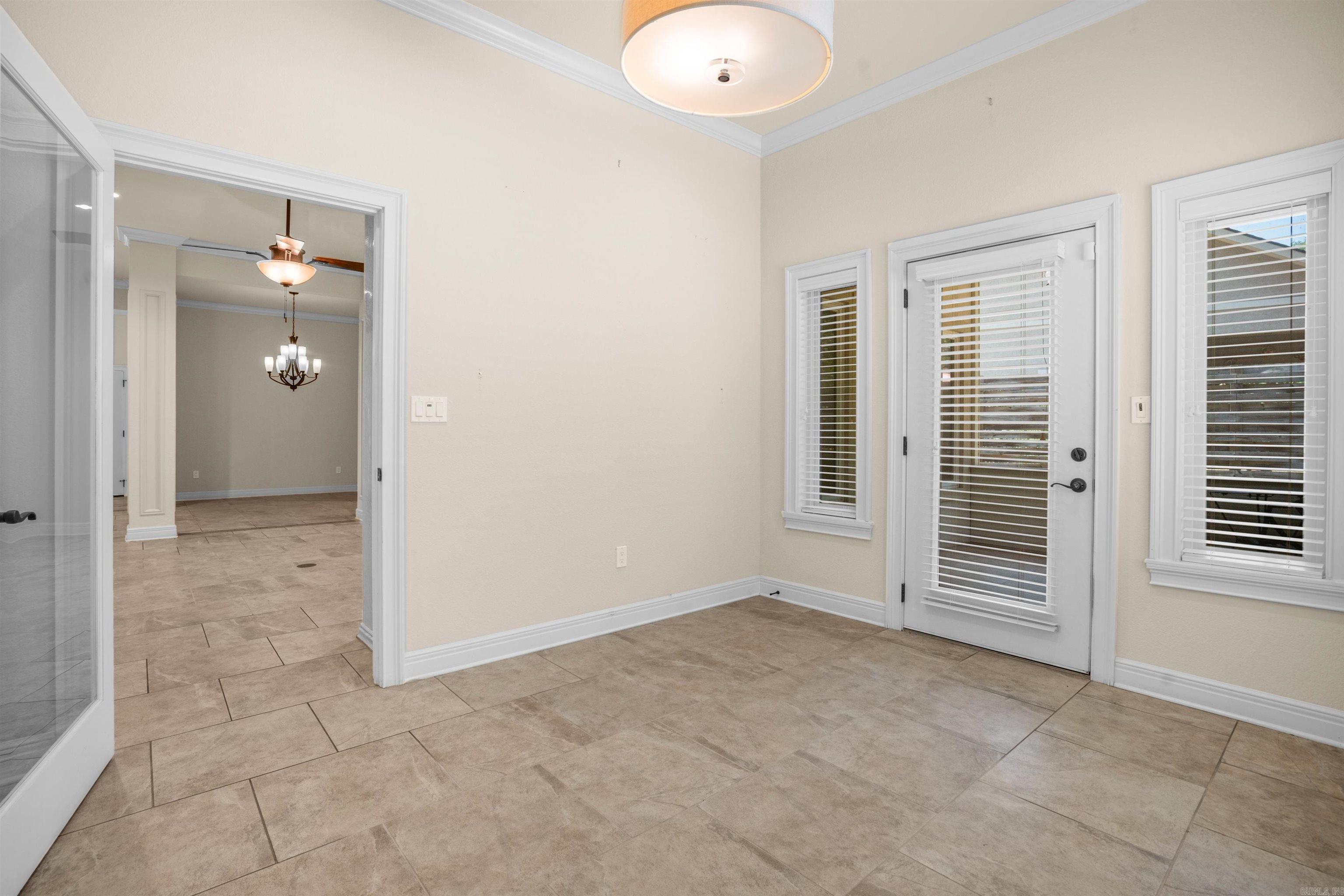 BLUE MOON - Residential