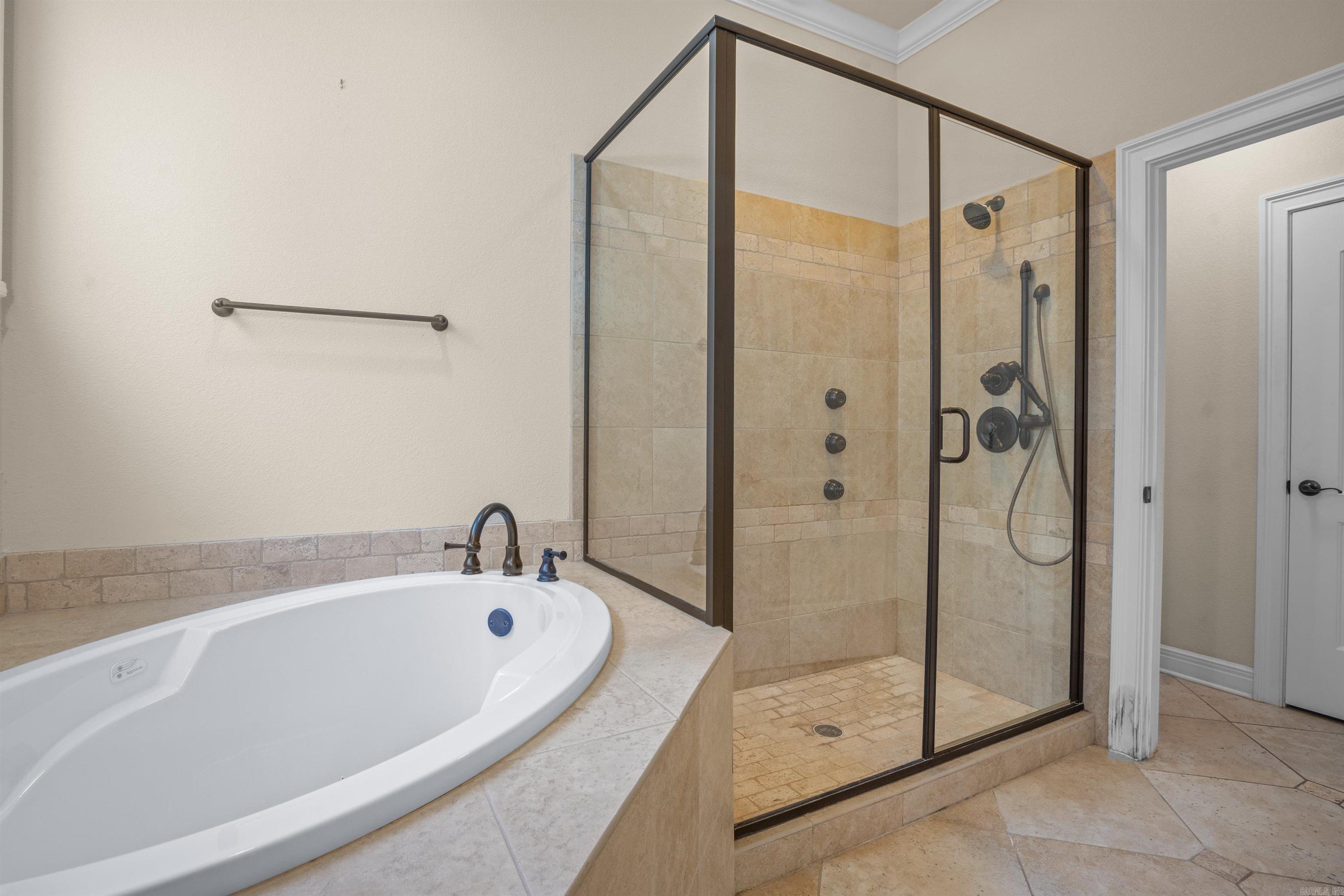 BLUE MOON - Residential