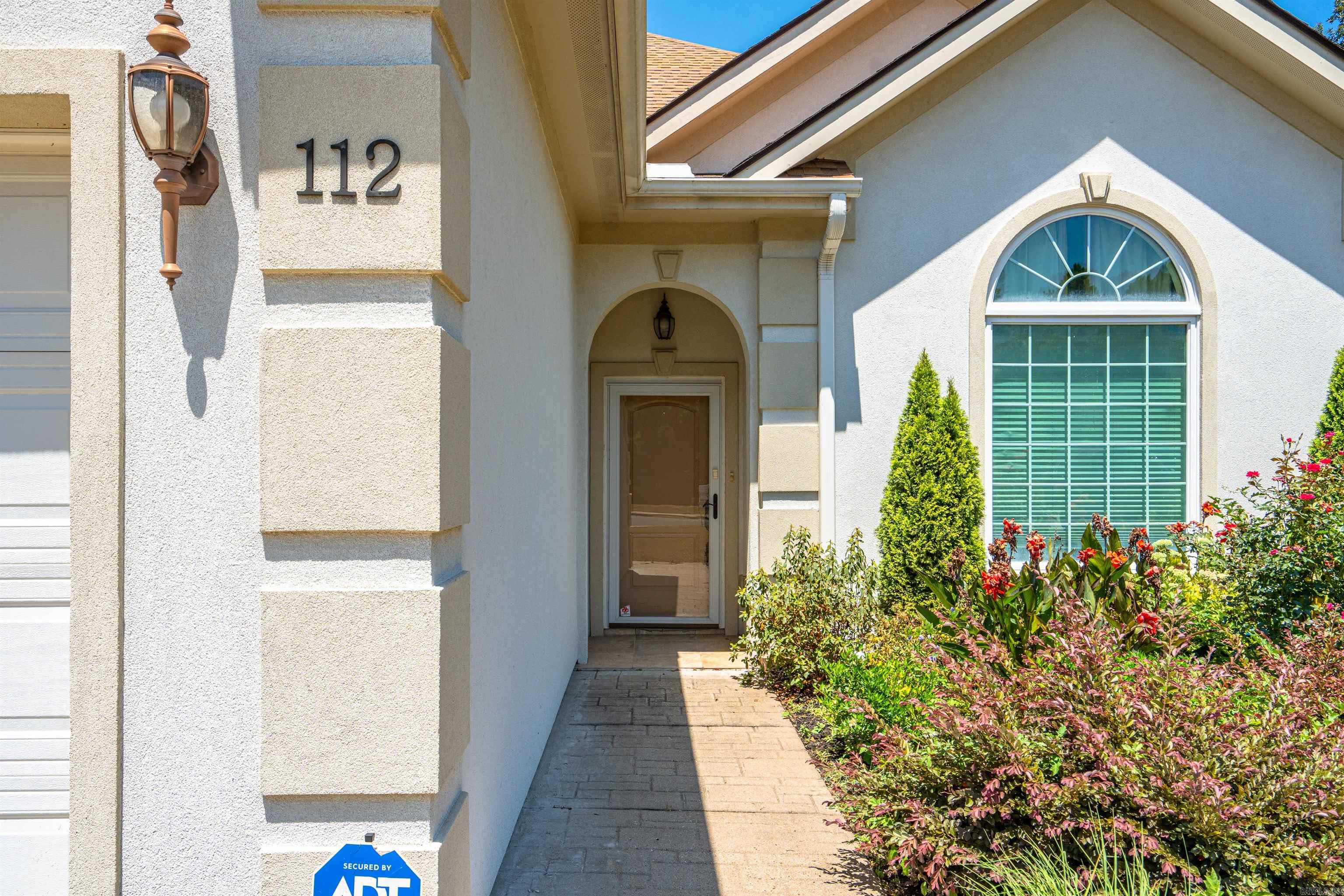 BLUE MOON - Residential