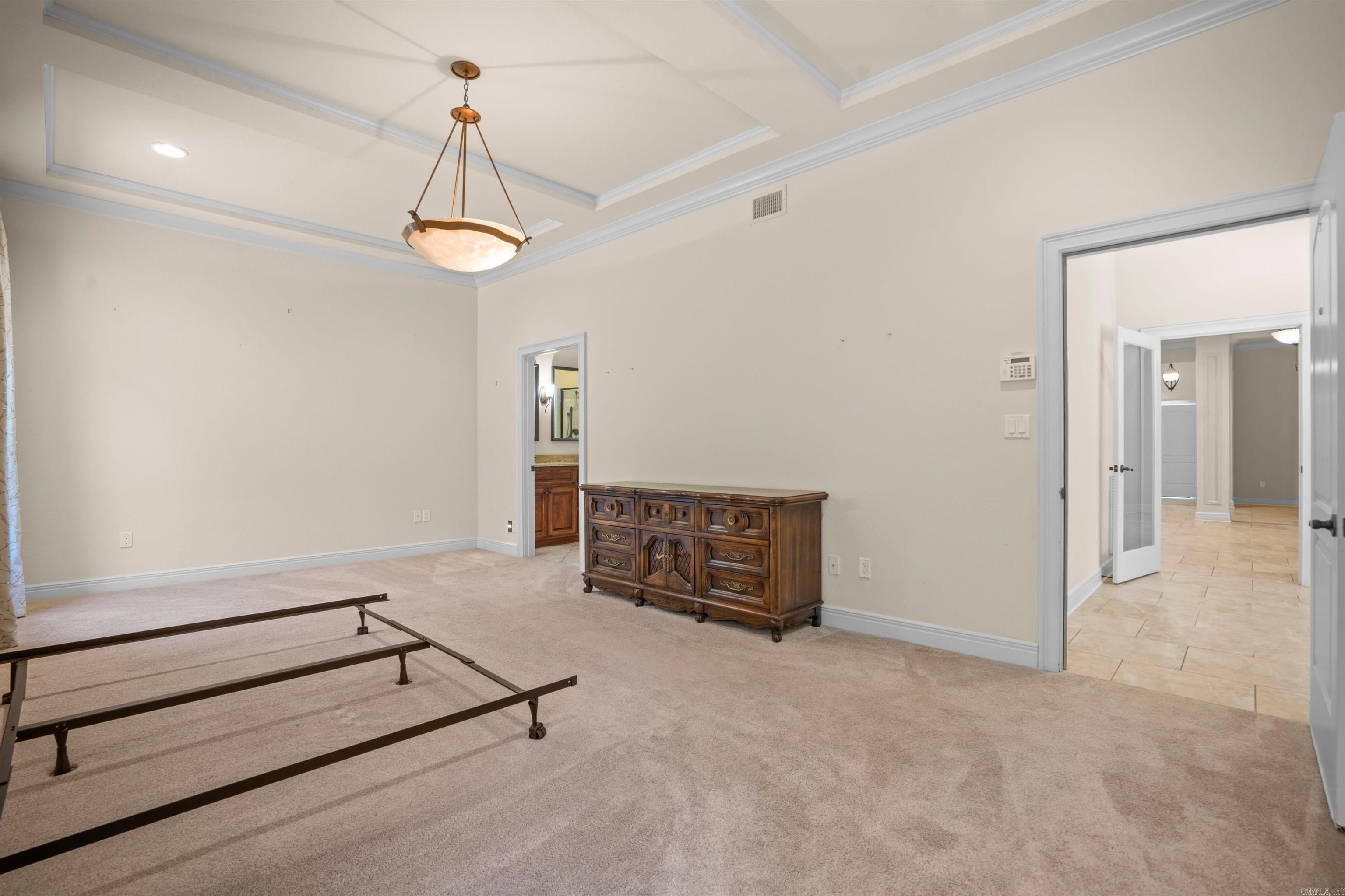 BLUE MOON - Residential