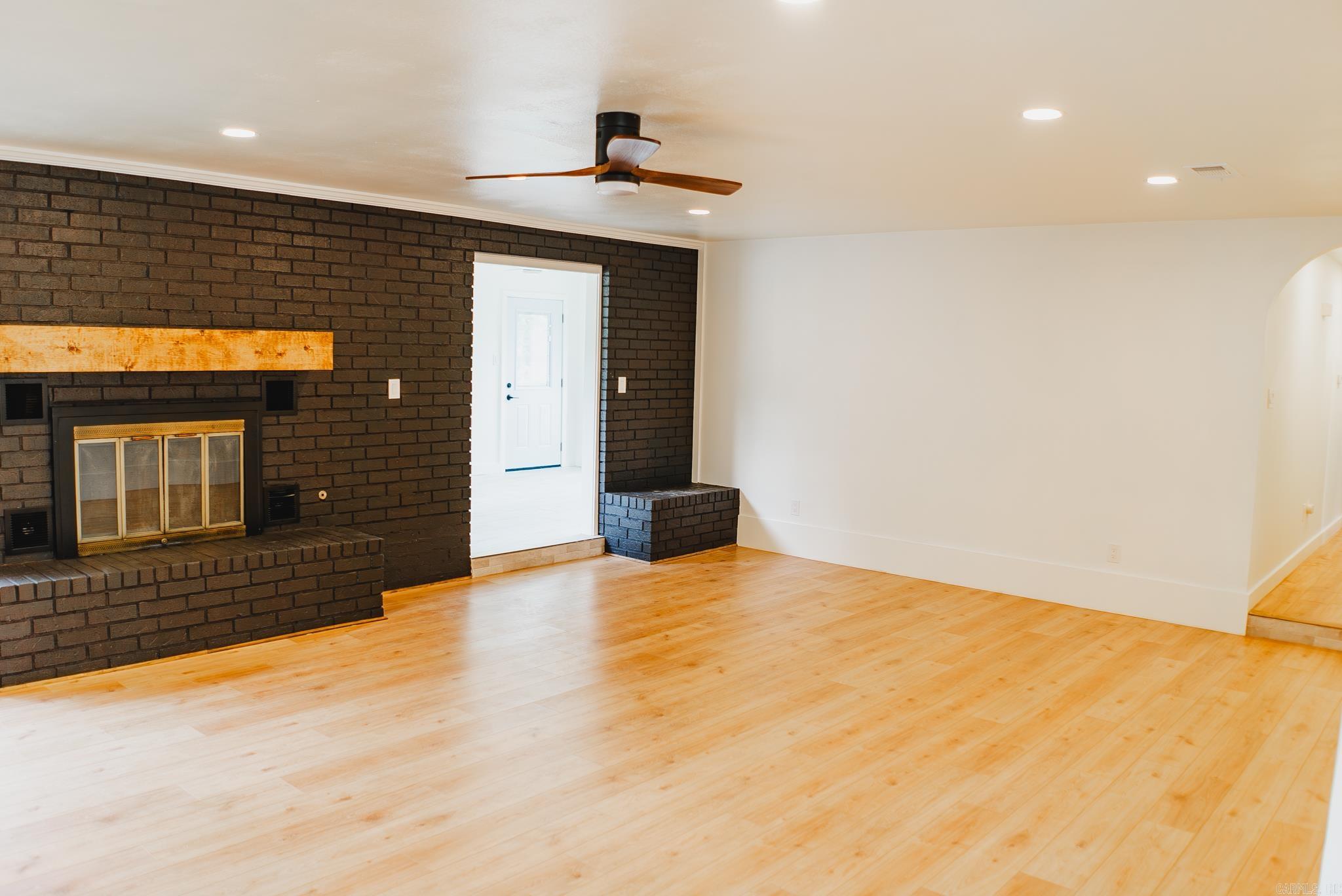 BINNS - Residential