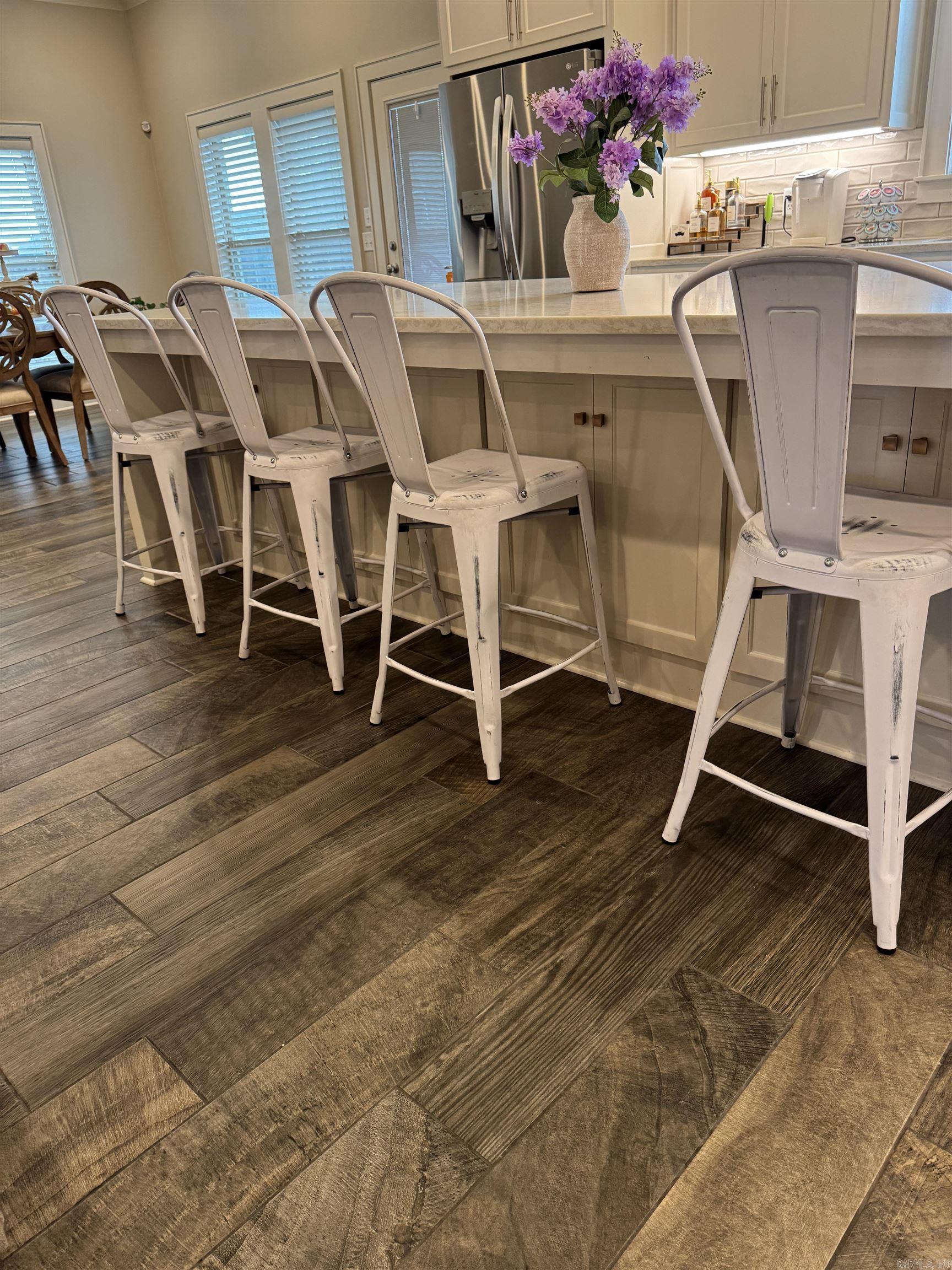 ROBYNMAR - Residential