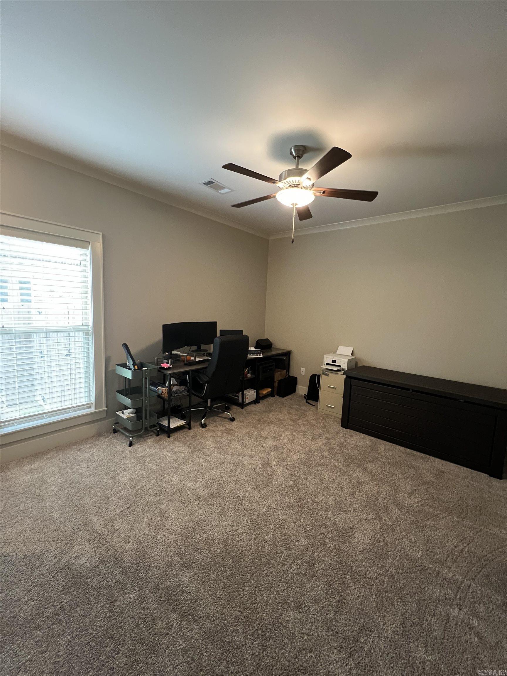 ROBYNMAR - Residential