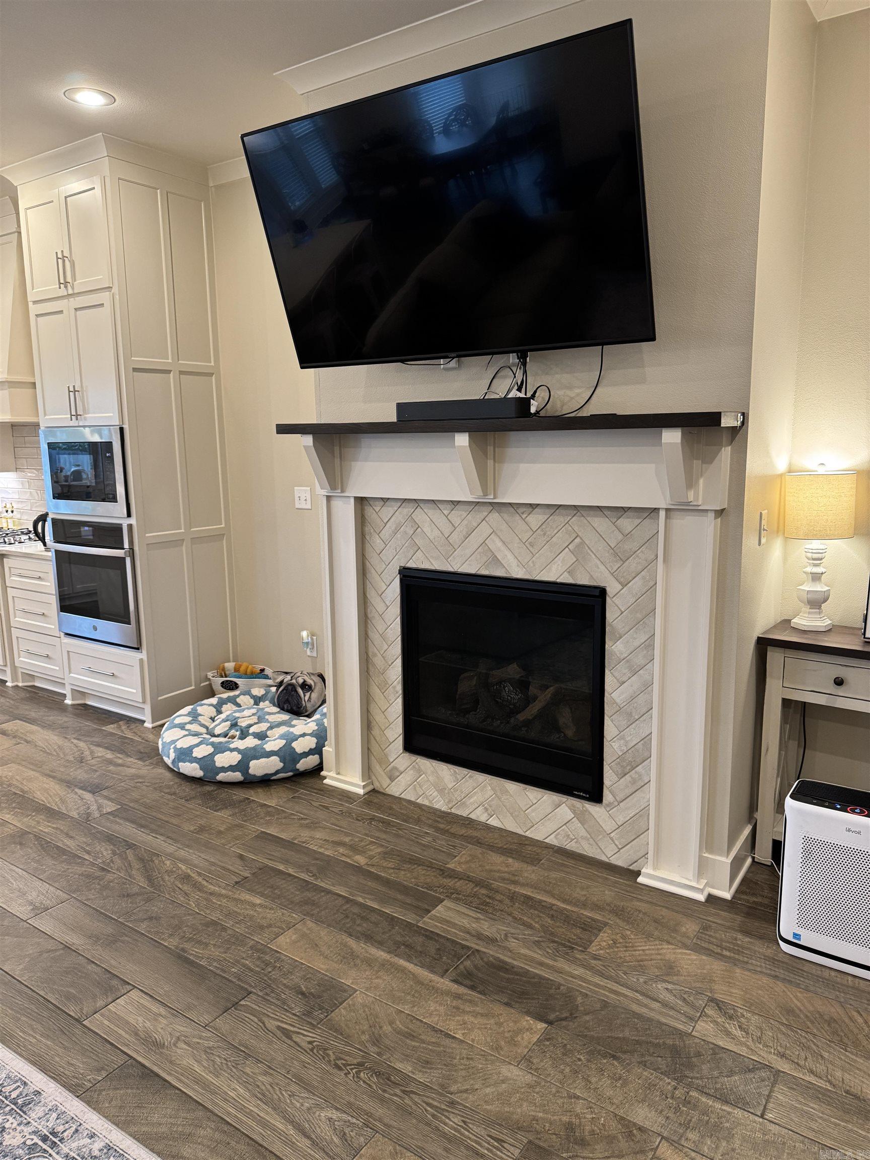 ROBYNMAR - Residential