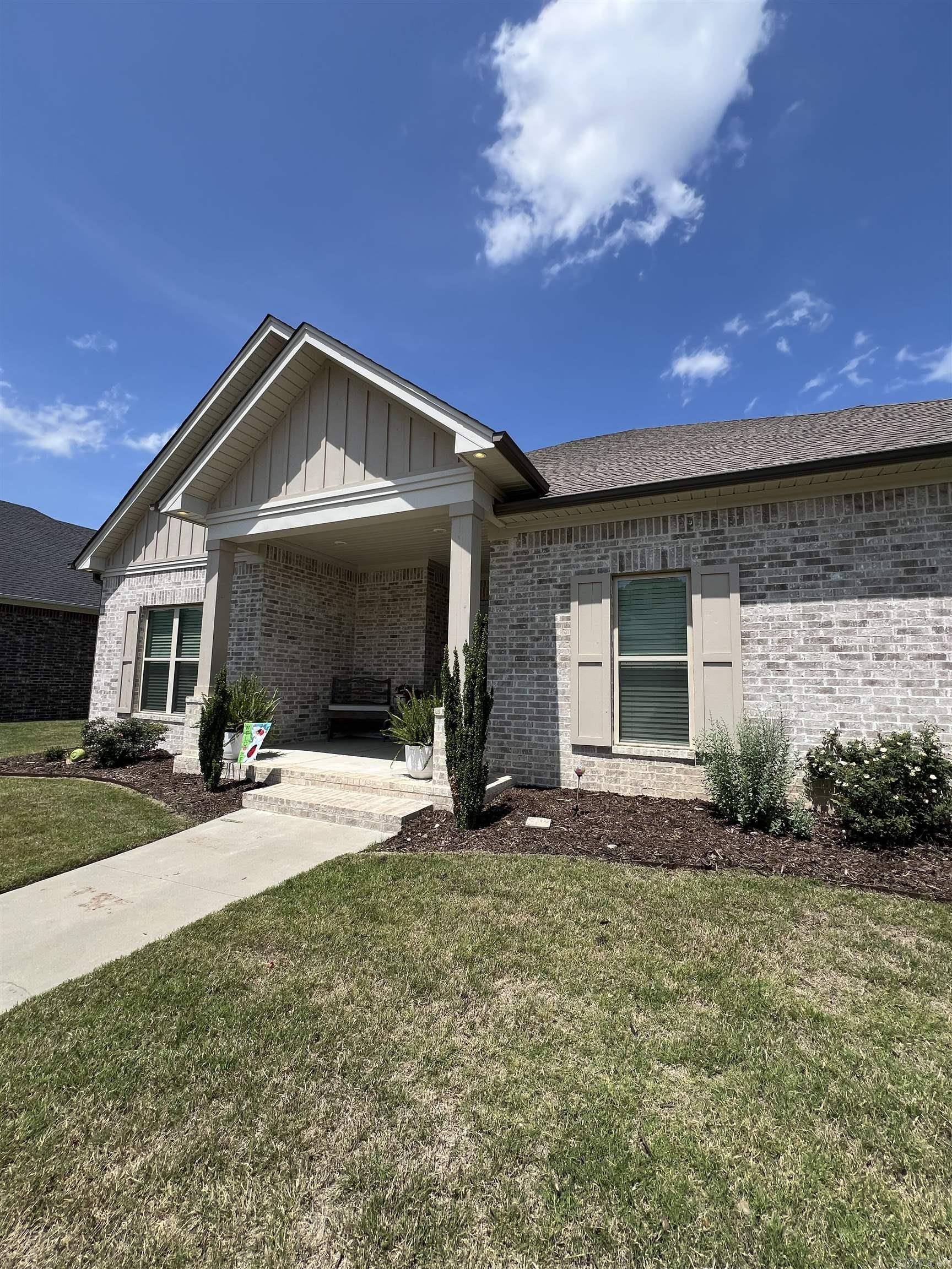 ROBYNMAR - Residential