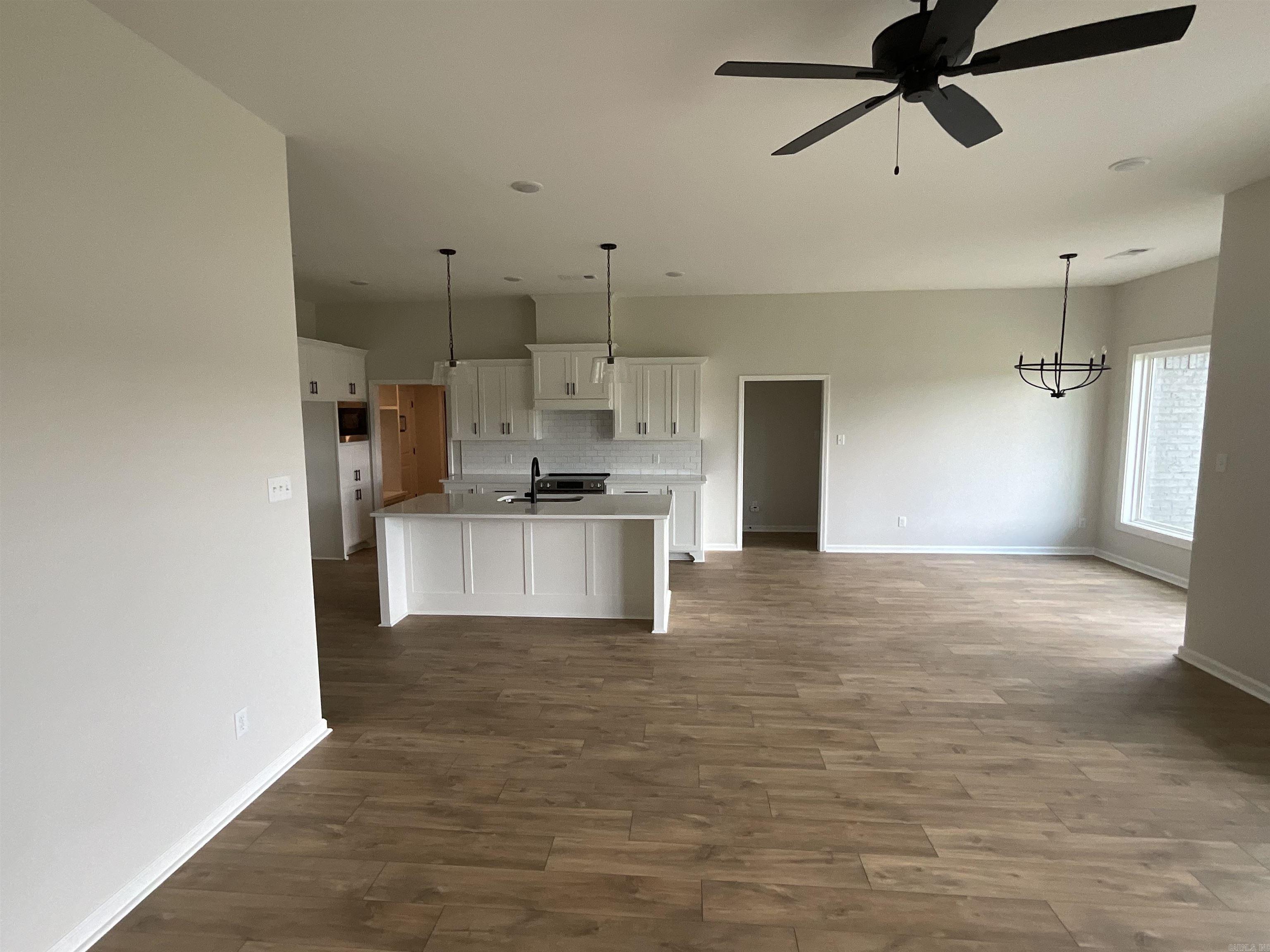 Lombard Heights - Residential