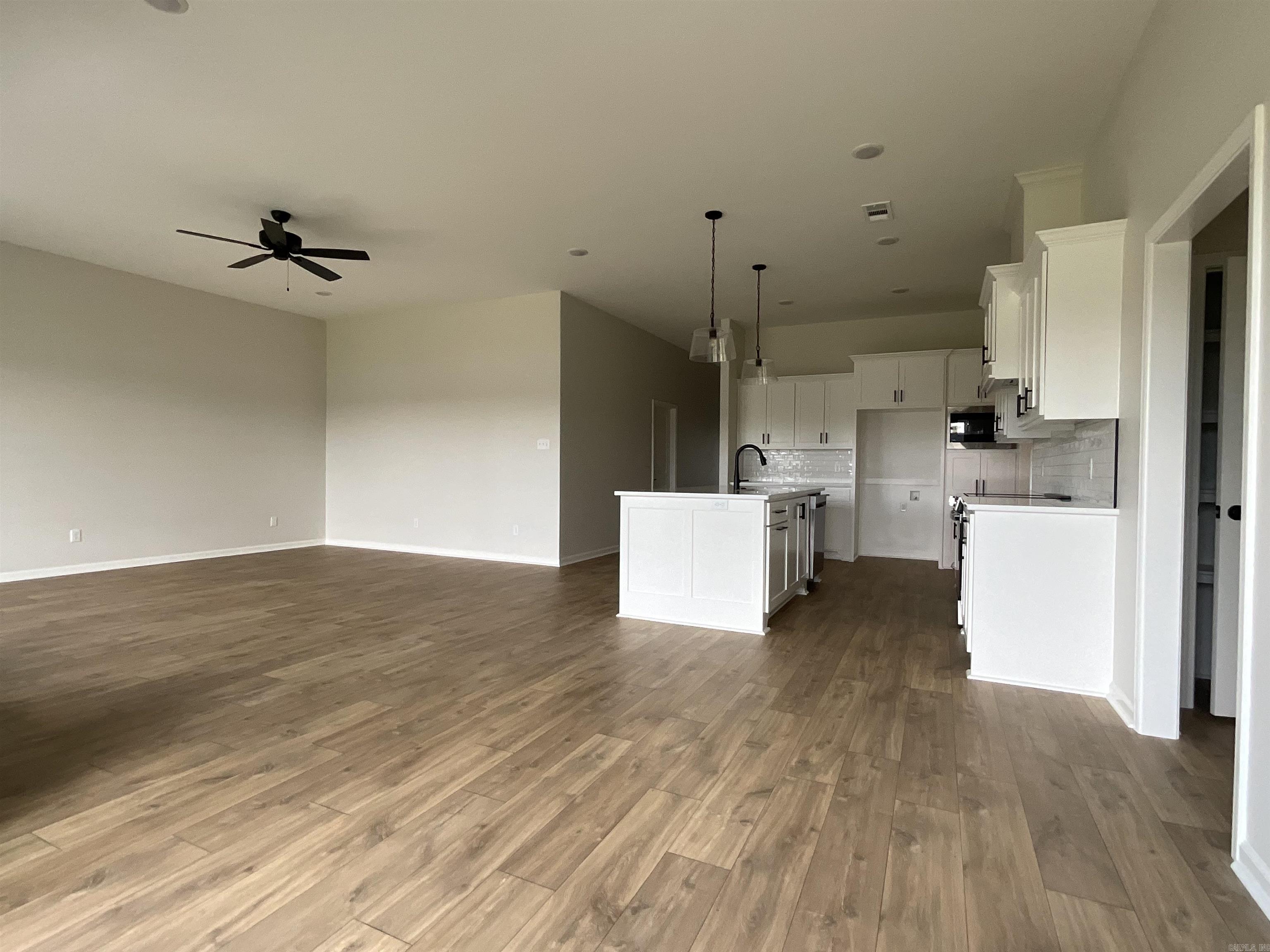 Lombard Heights - Residential