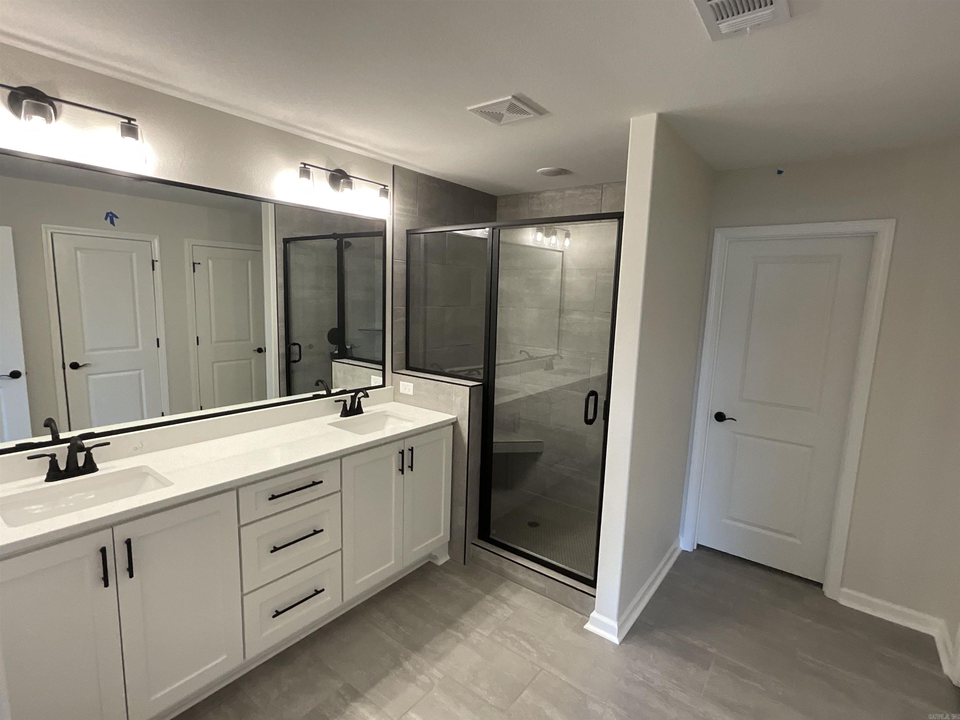 Lombard Heights - Residential