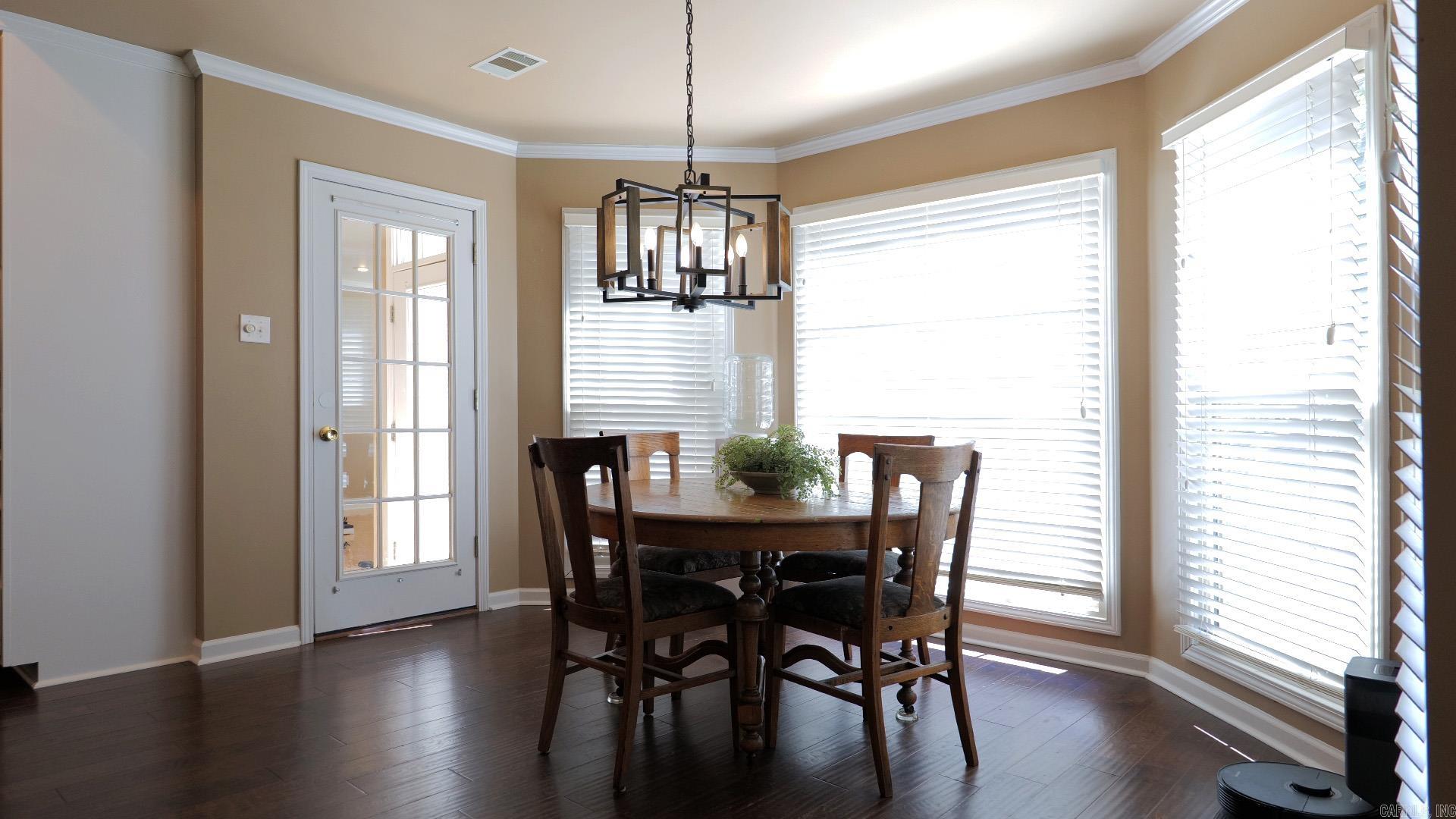 WOODSPRINGS ESTATES PHASE III - Residential