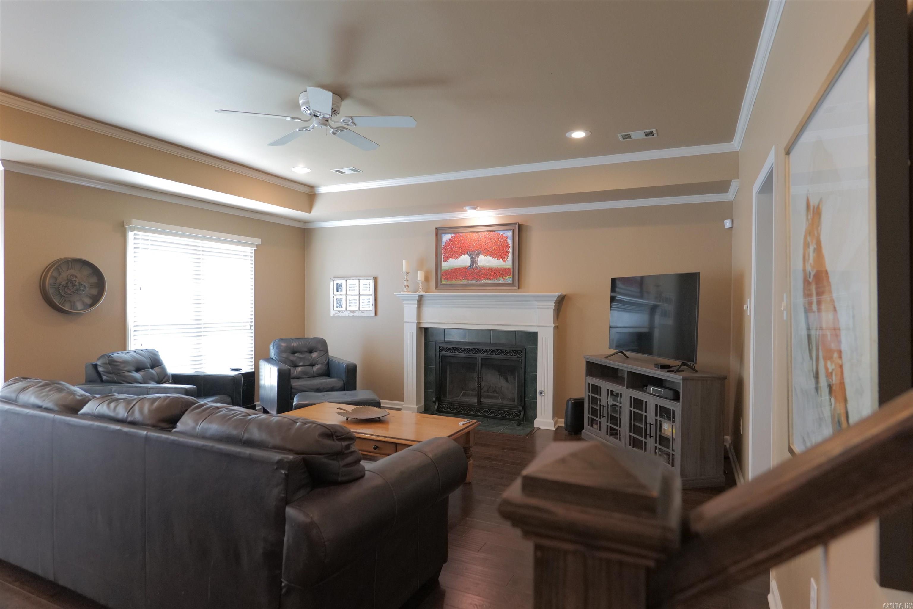 WOODSPRINGS ESTATES PHASE III - Residential