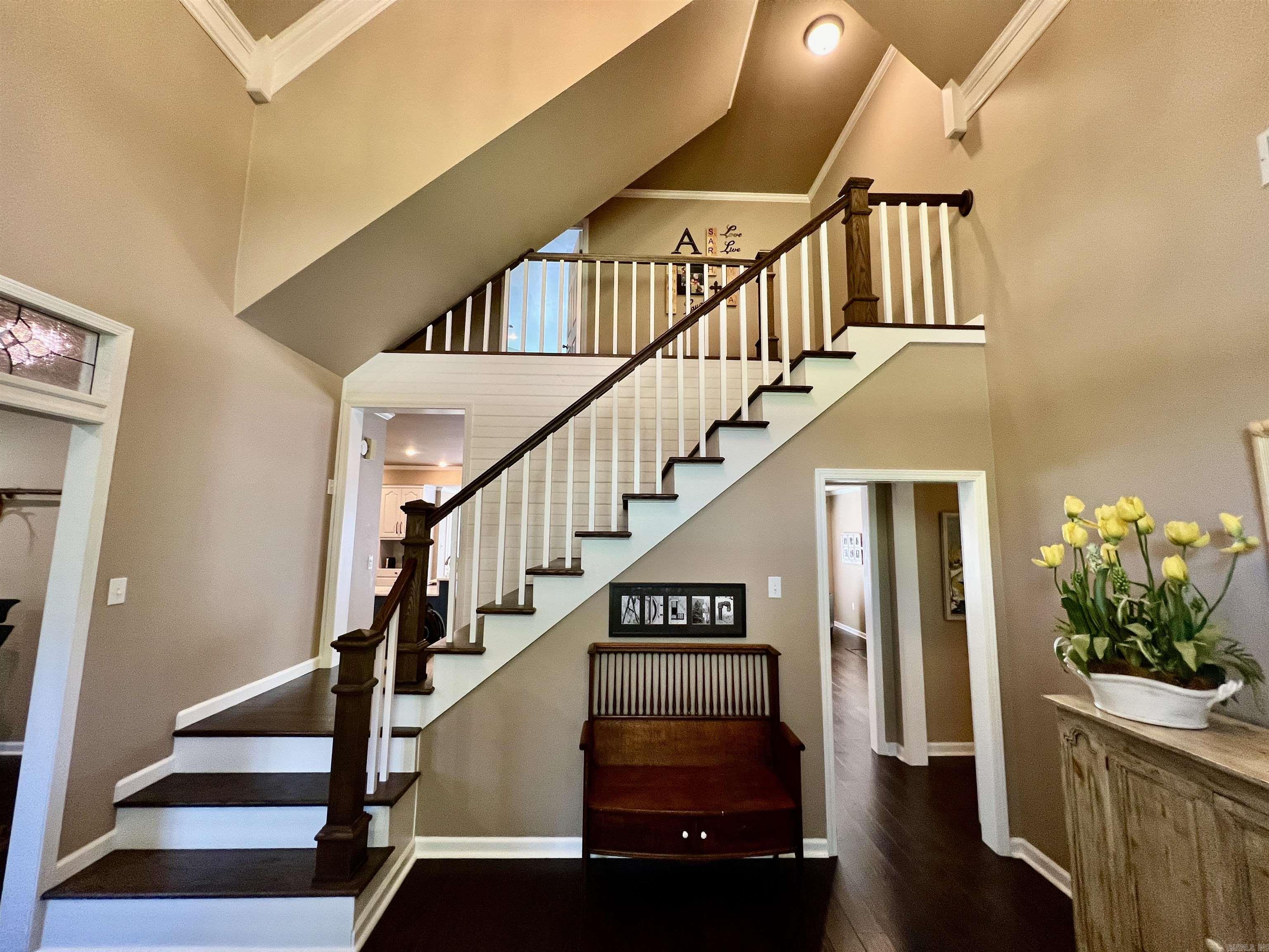 WOODSPRINGS ESTATES PHASE III - Residential