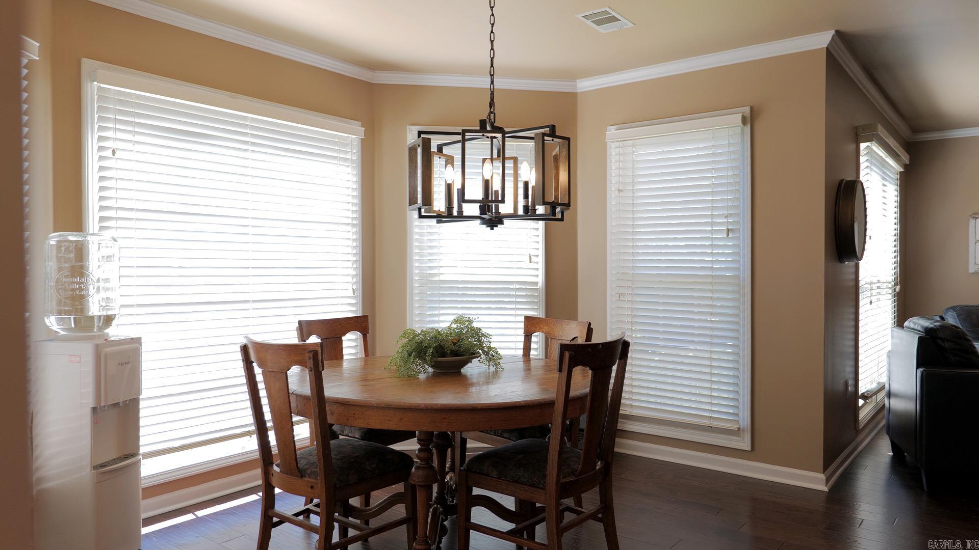 WOODSPRINGS ESTATES PHASE III - Residential