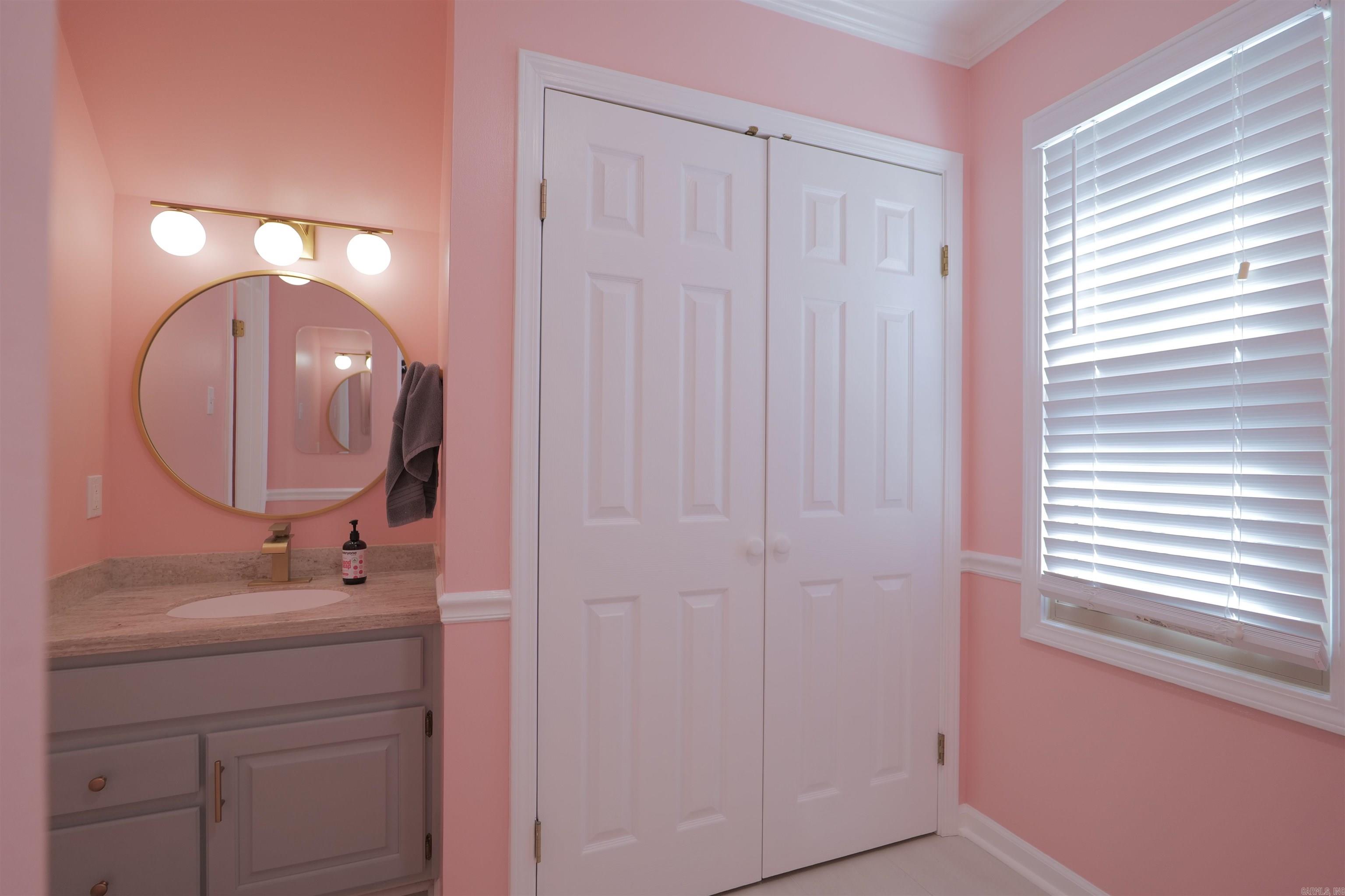 WOODSPRINGS ESTATES PHASE III - Residential