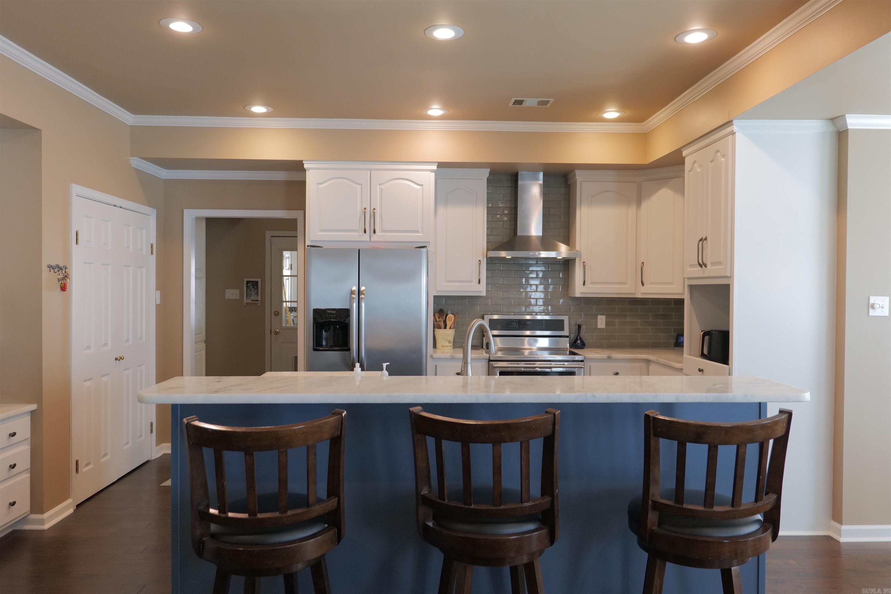 WOODSPRINGS ESTATES PHASE III - Residential