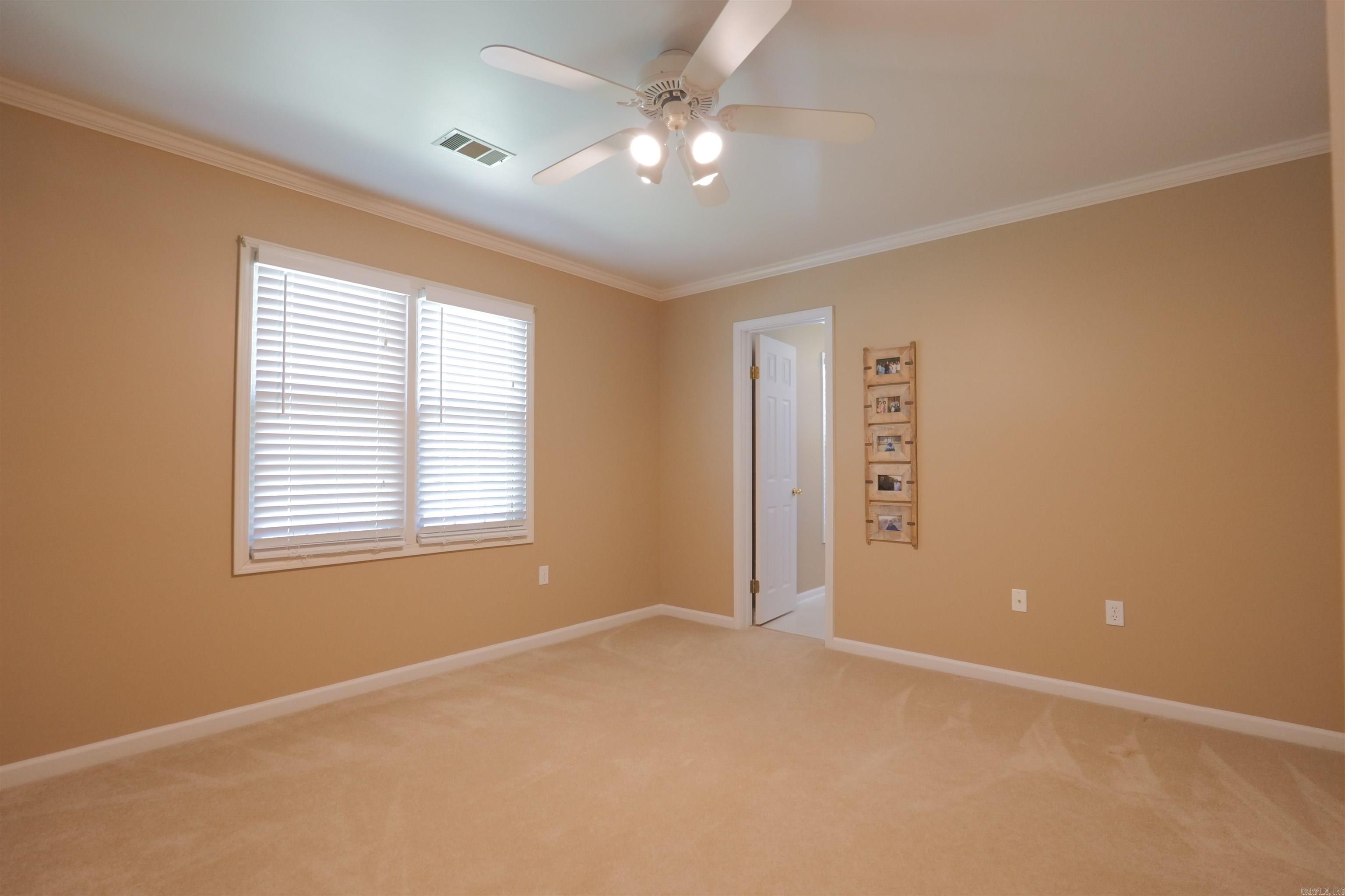 WOODSPRINGS ESTATES PHASE III - Residential