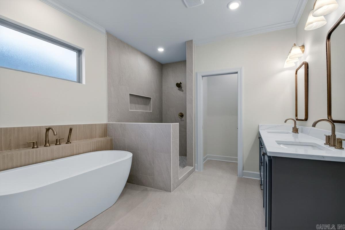 FLETCHER VALLEY "FLETCHER RIDGE" - Residential