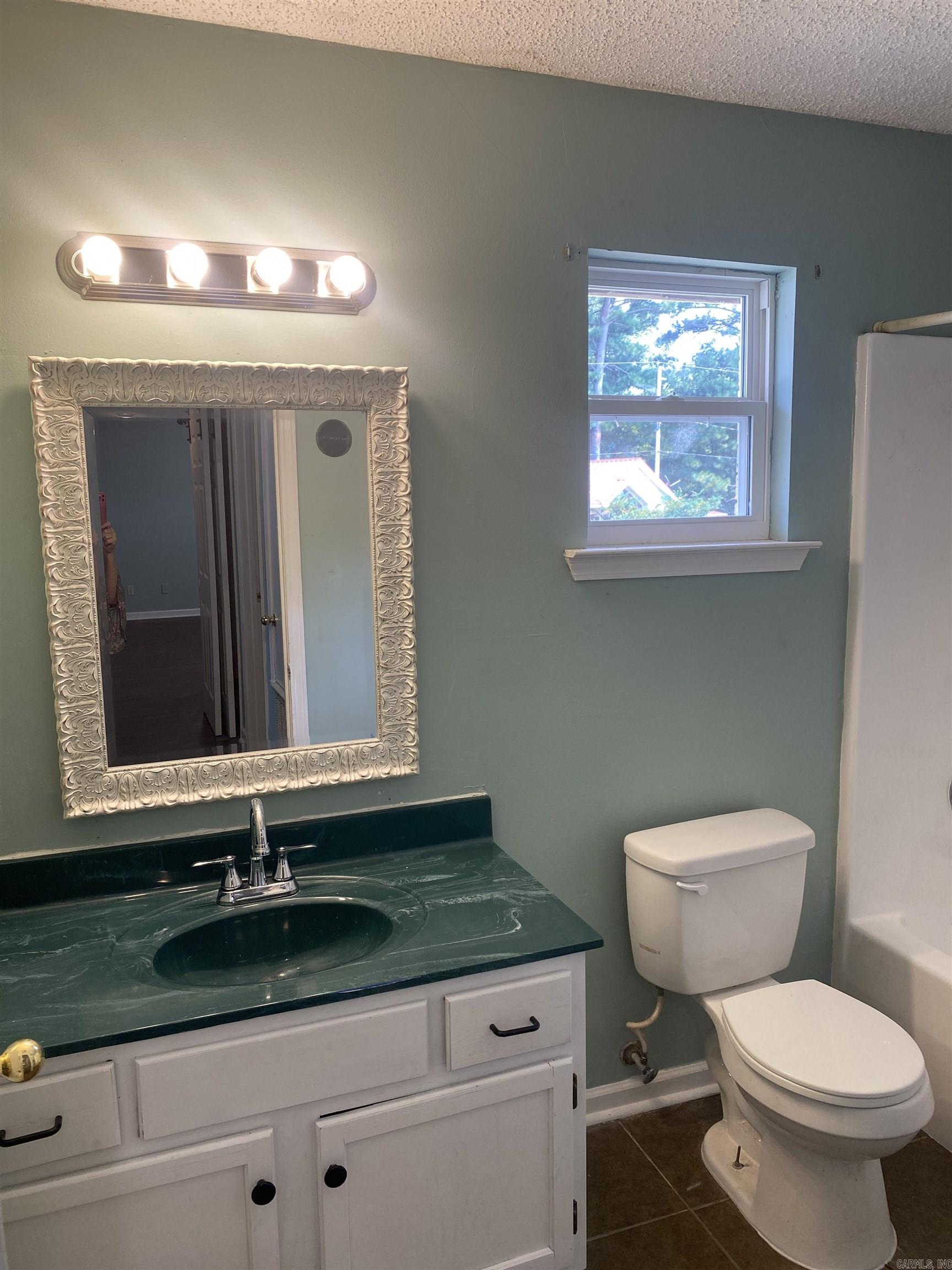 MAGNOLIA POINT - Residential