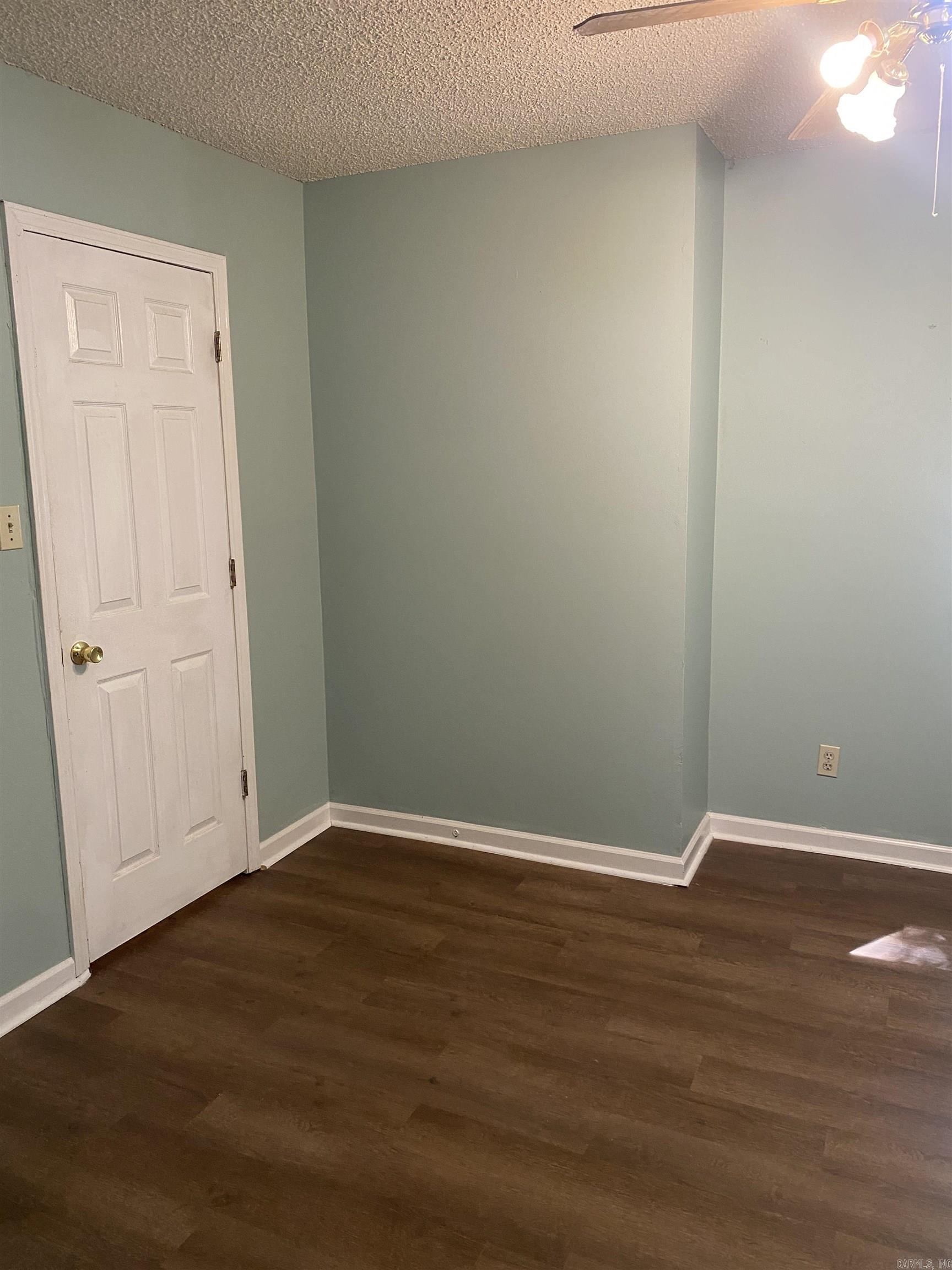 MAGNOLIA POINT - Residential