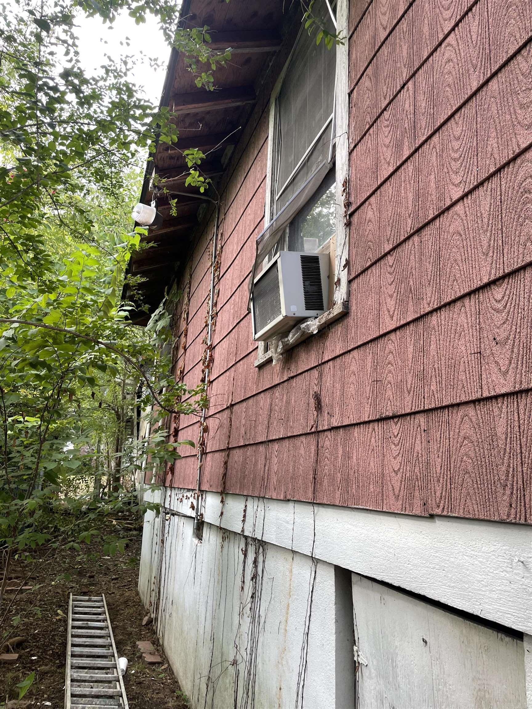 HSR BLK - Residential