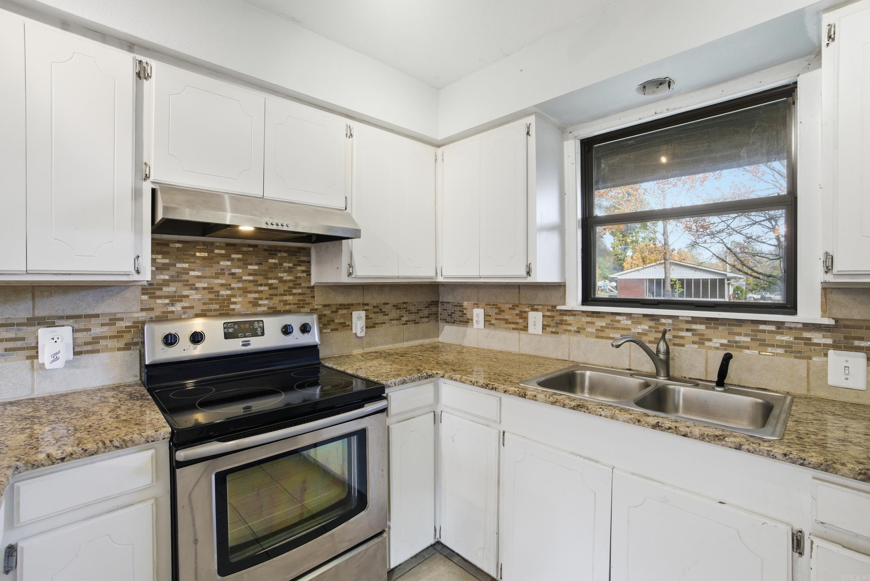 HARDIN VALLEY - Residential