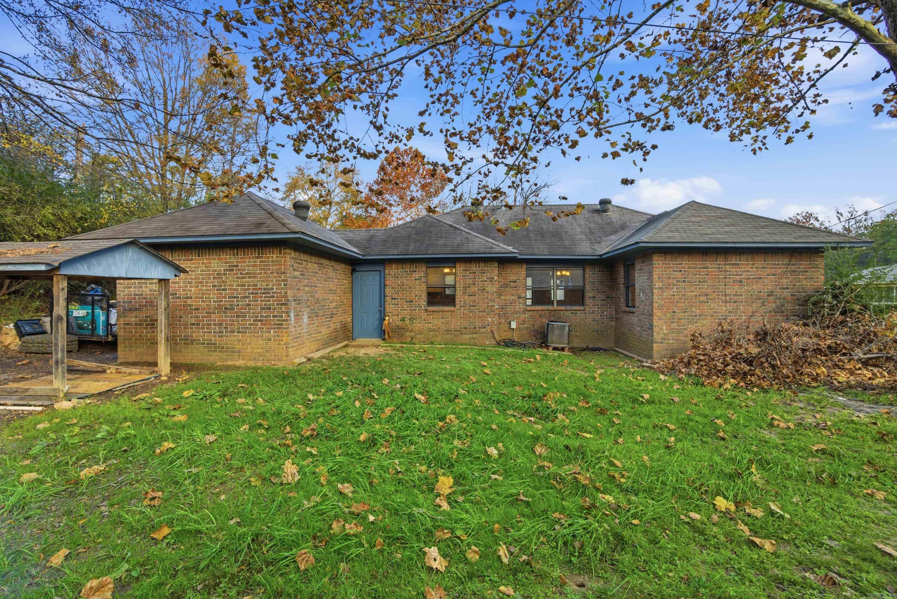 HARDIN VALLEY - Residential