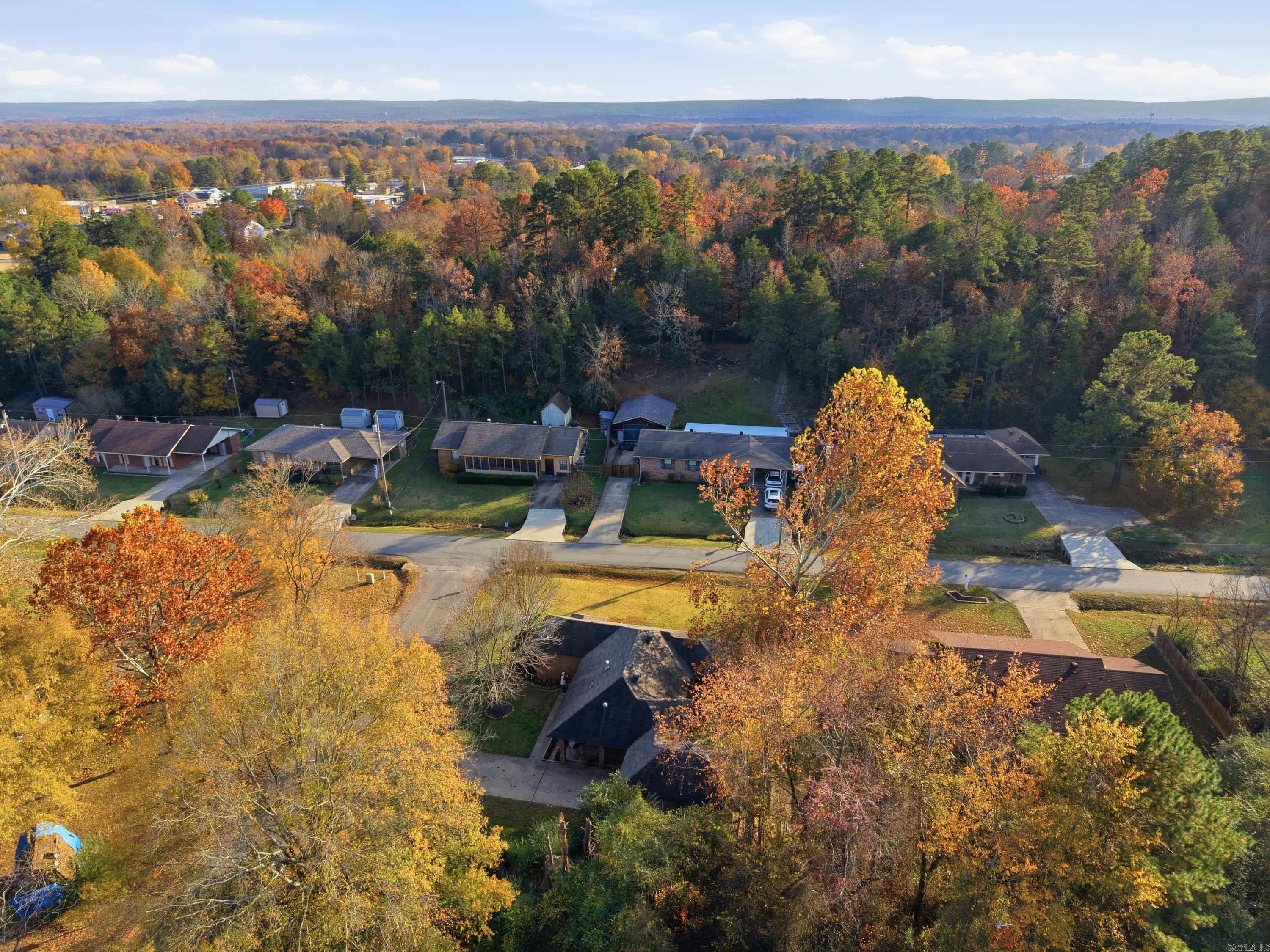 HARDIN VALLEY - Residential