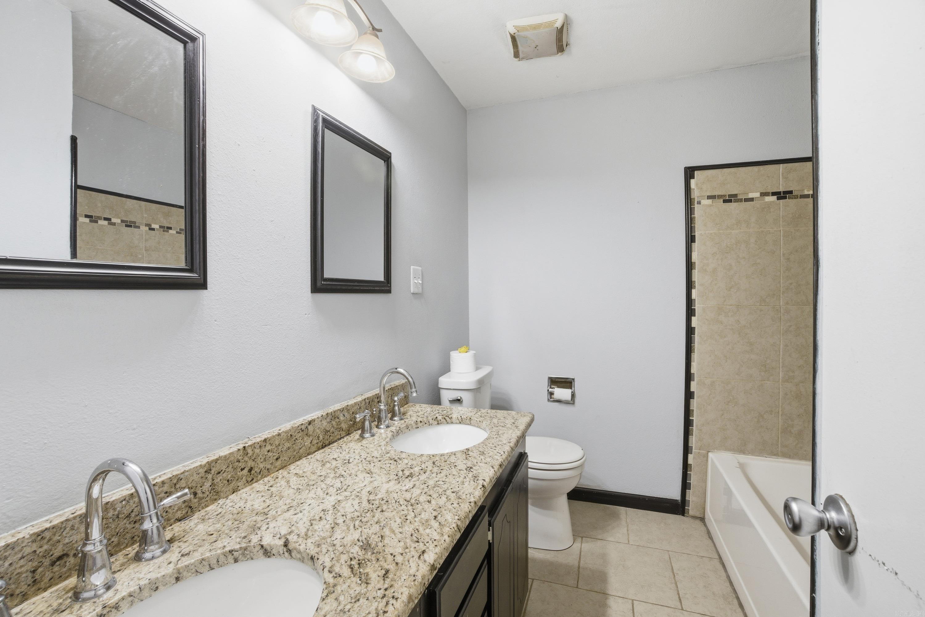 HARDIN VALLEY - Residential