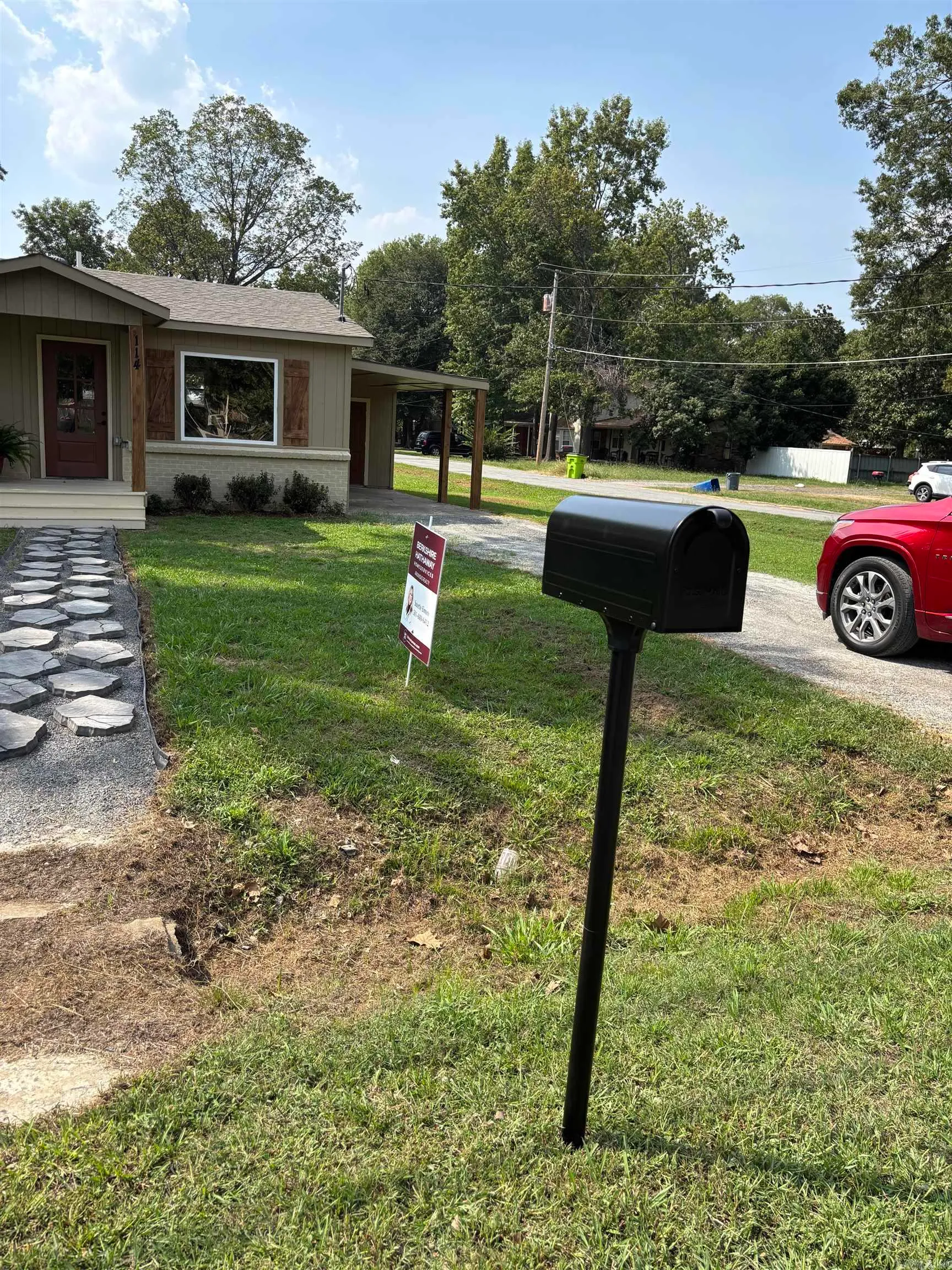 Lonoke, Arkansas 72086, United States, 2 Bedrooms Bedrooms, ,1 BathroomBathrooms,Residential,Pending,214339