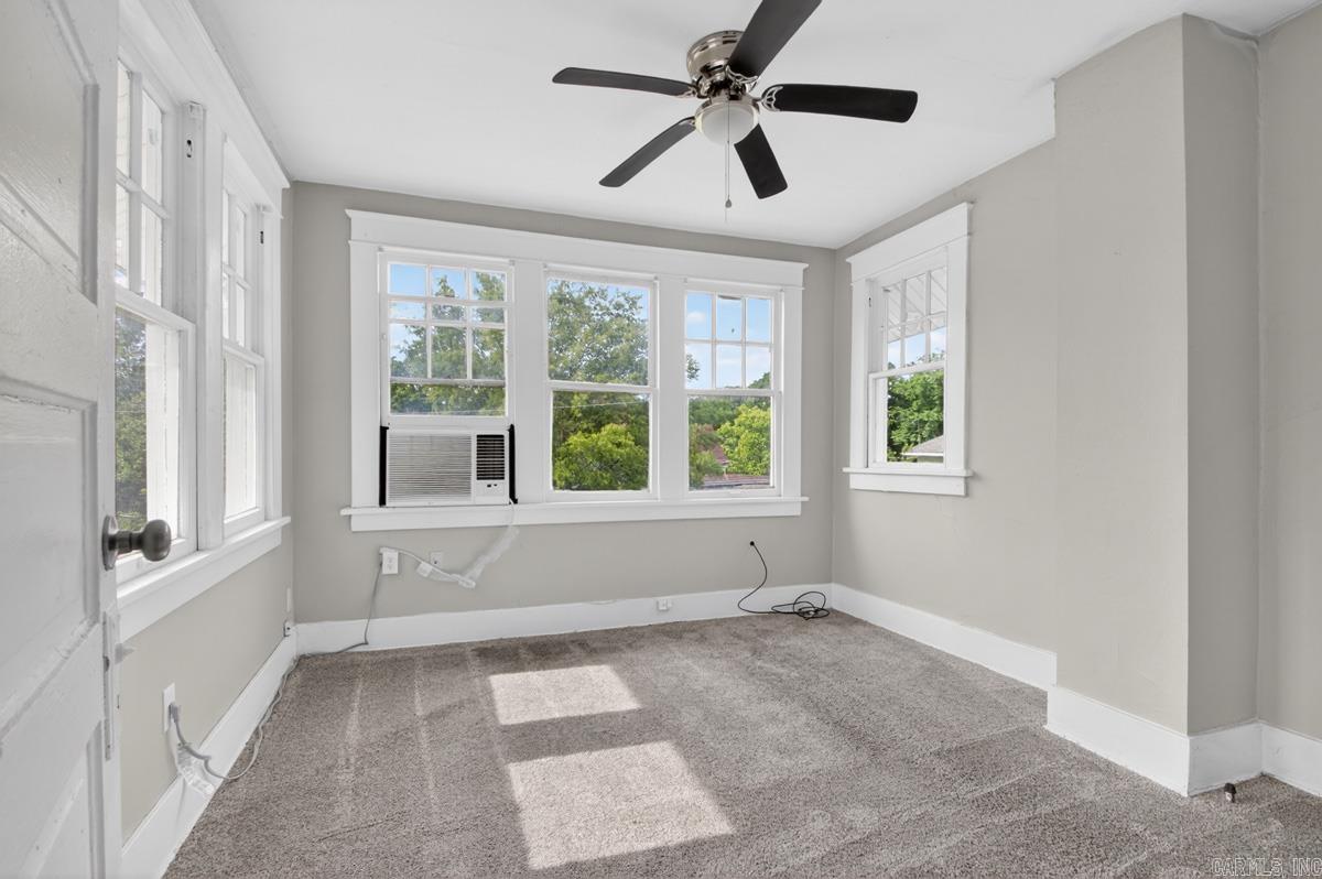 Weldon E Wrights - Residential