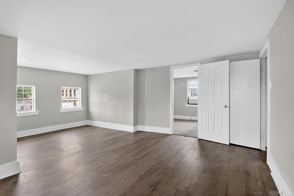 Weldon E Wrights - Residential