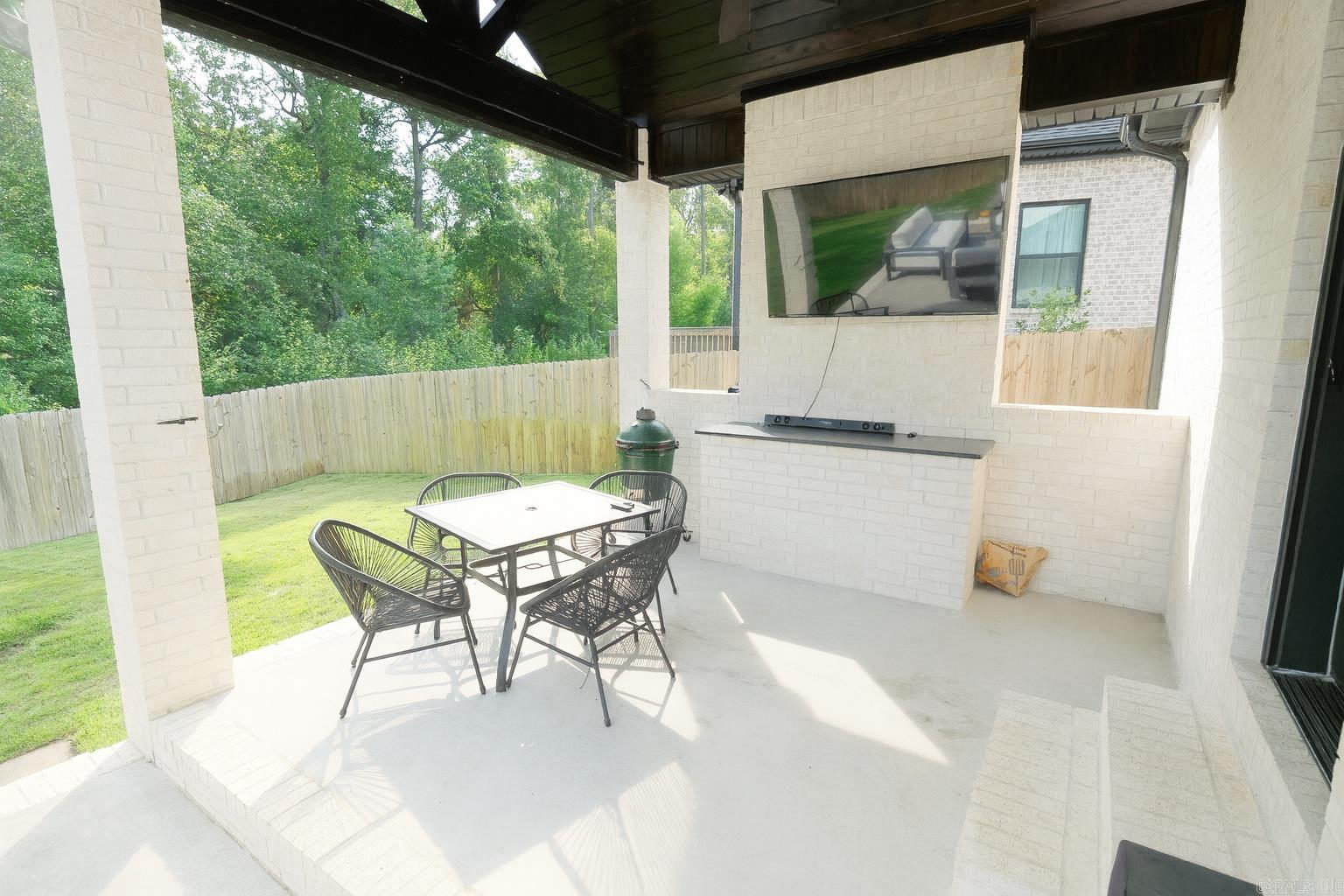 CHENAL VALLEY CORLAY COURT - Residential