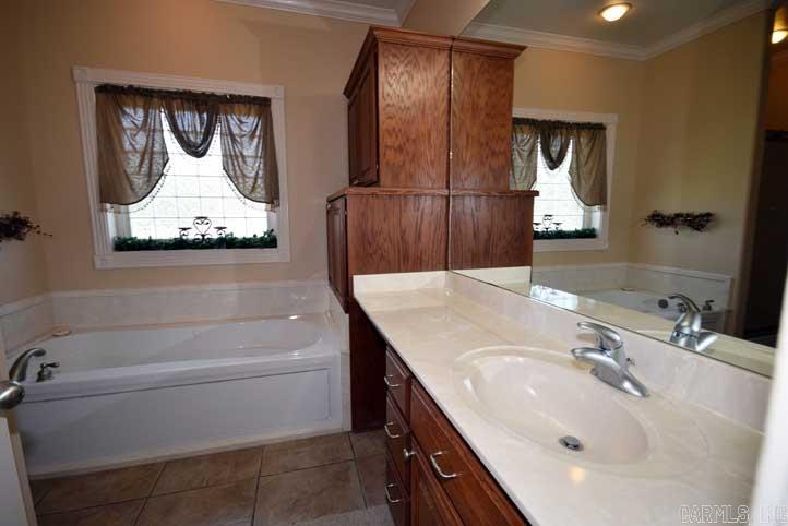 Royal Oaks - Residential