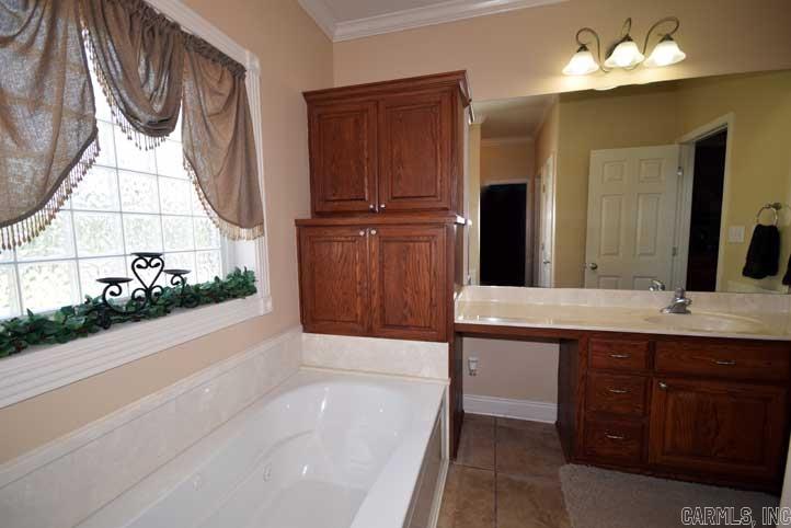 Royal Oaks - Residential