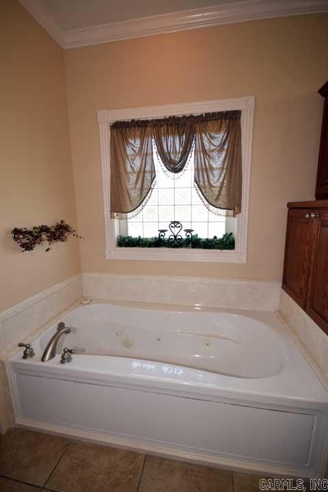 Royal Oaks - Residential