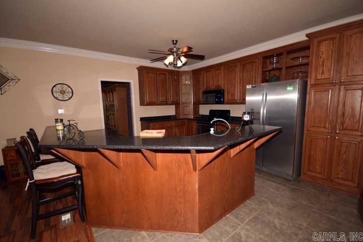 Royal Oaks - Residential