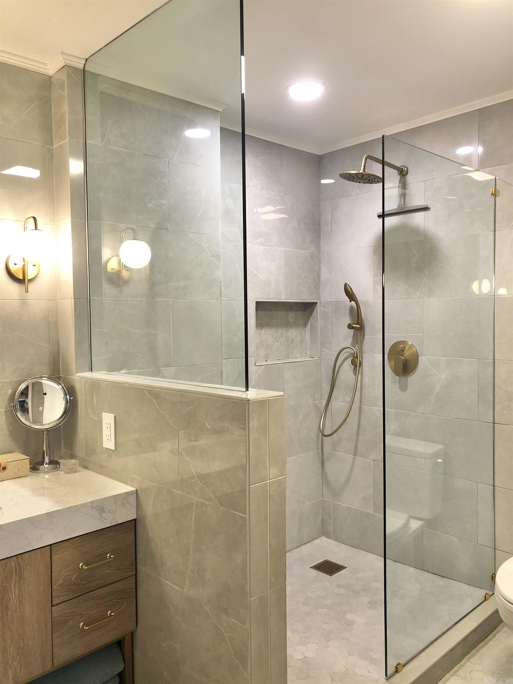 Stoney Brook - Residential Lease