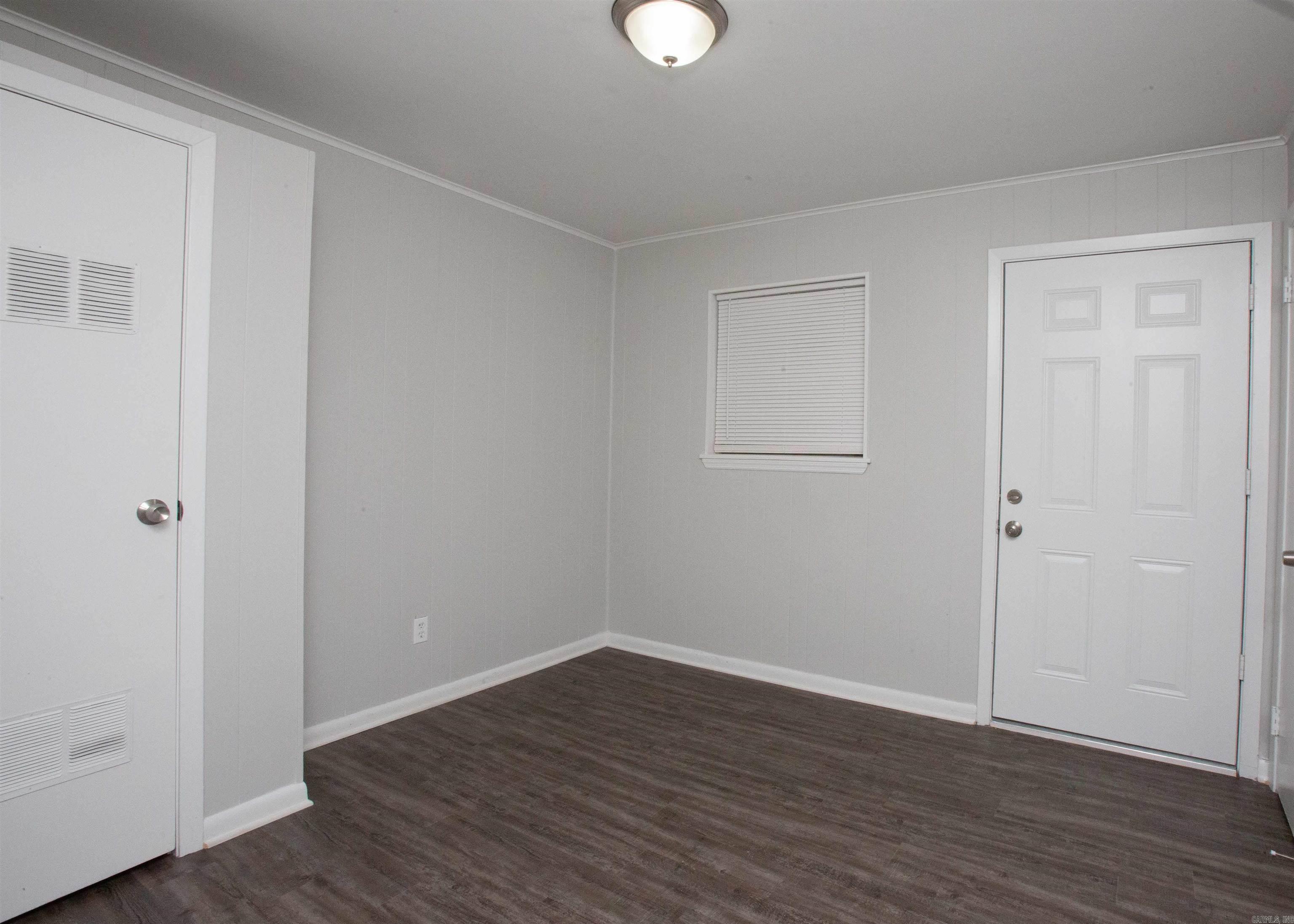 MEADOWLANE ADDN - Residential