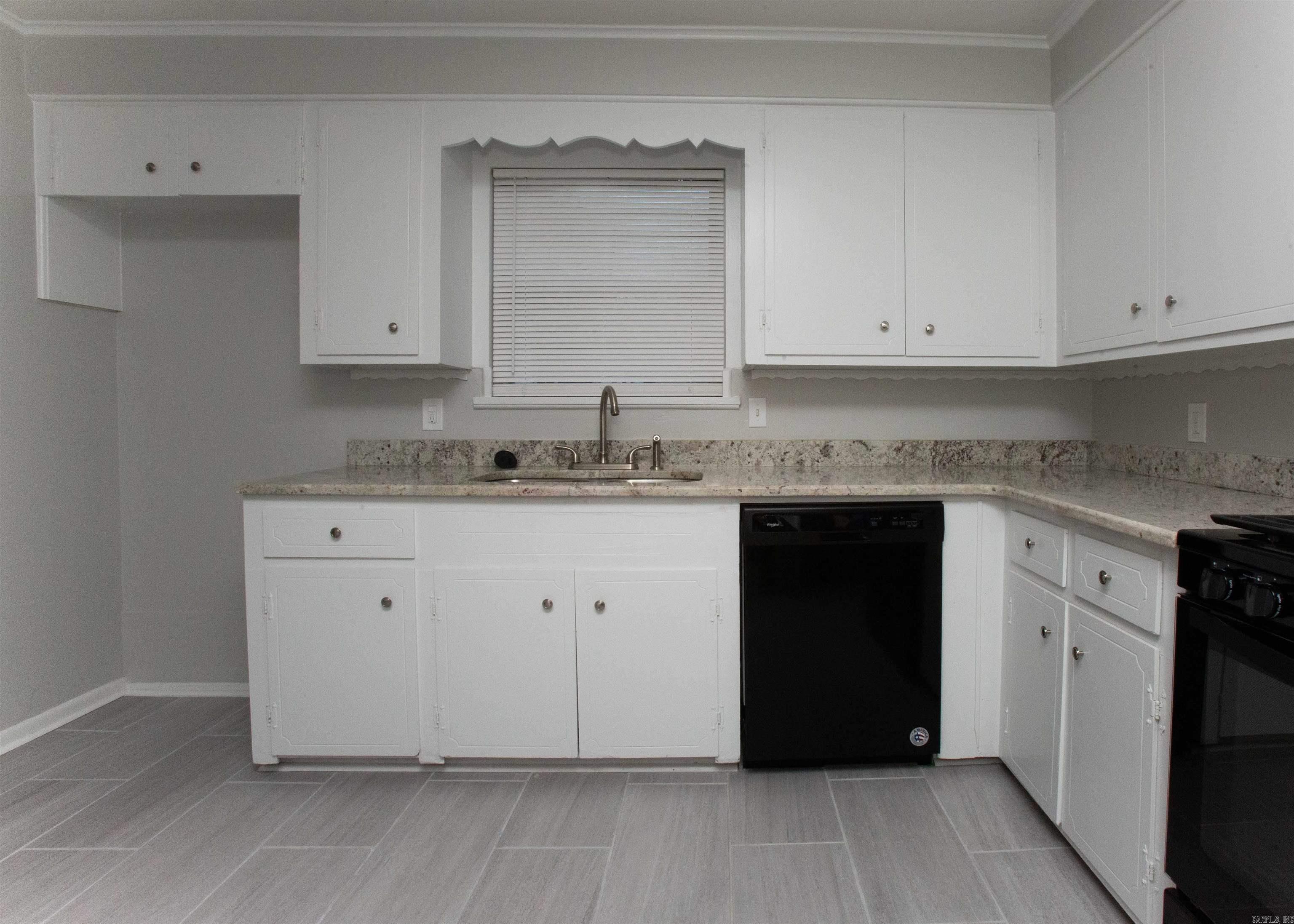 MEADOWLANE ADDN - Residential
