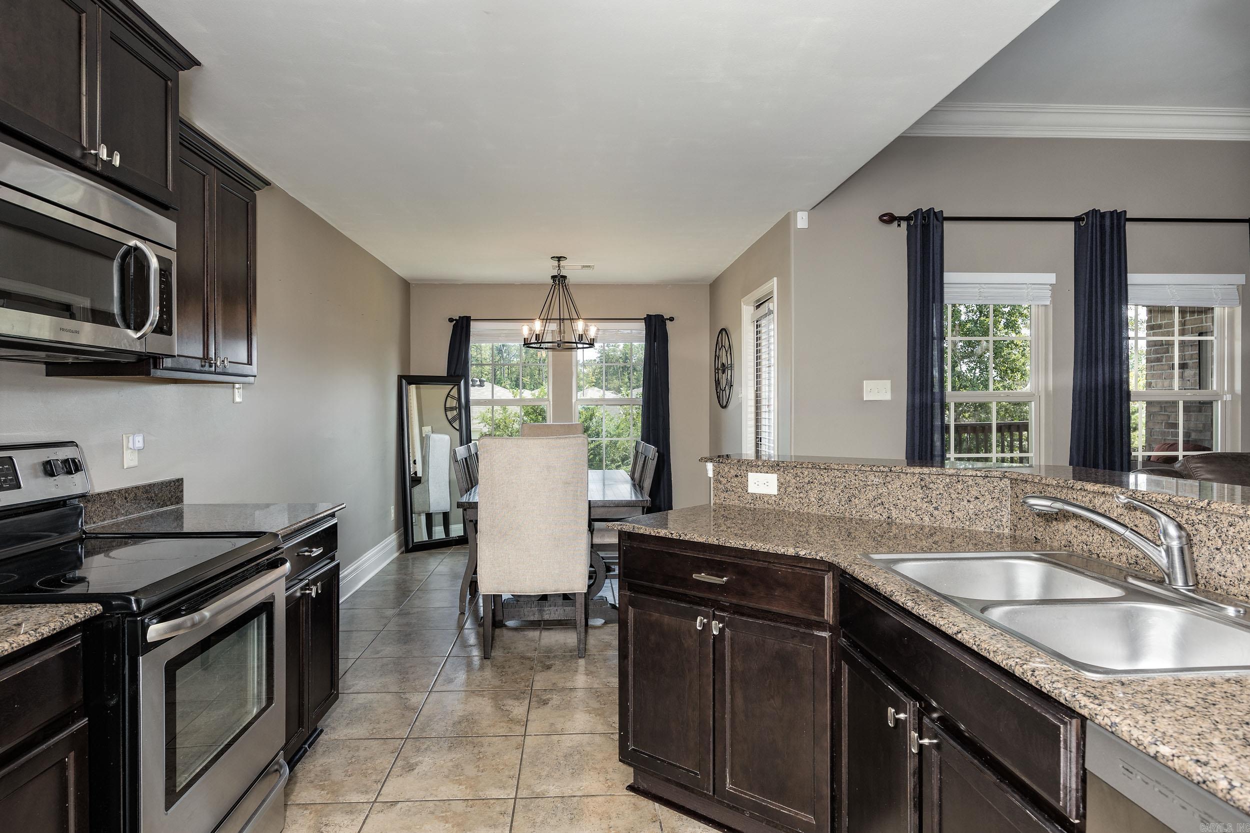 NORTH HAVEN - Residential