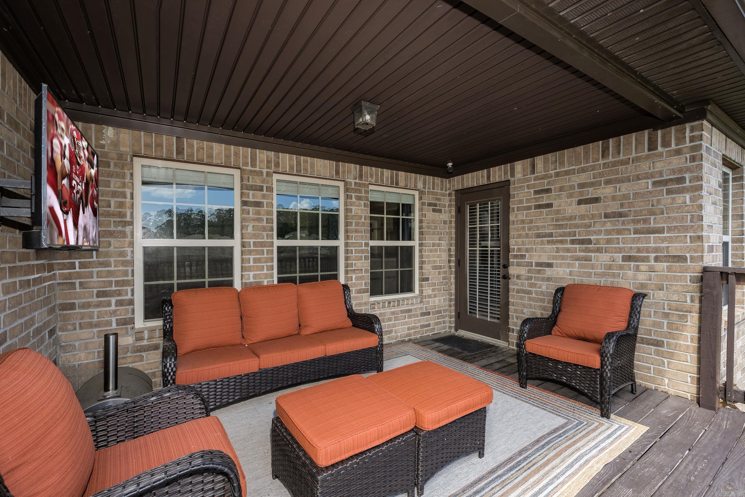 NORTH HAVEN - Residential