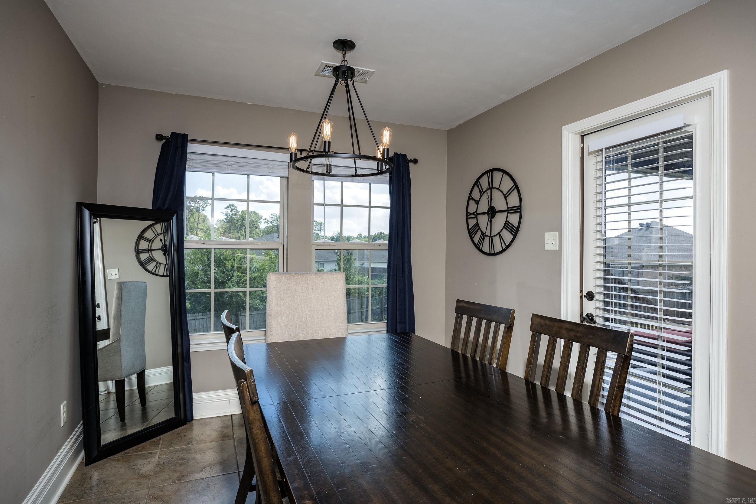 NORTH HAVEN - Residential