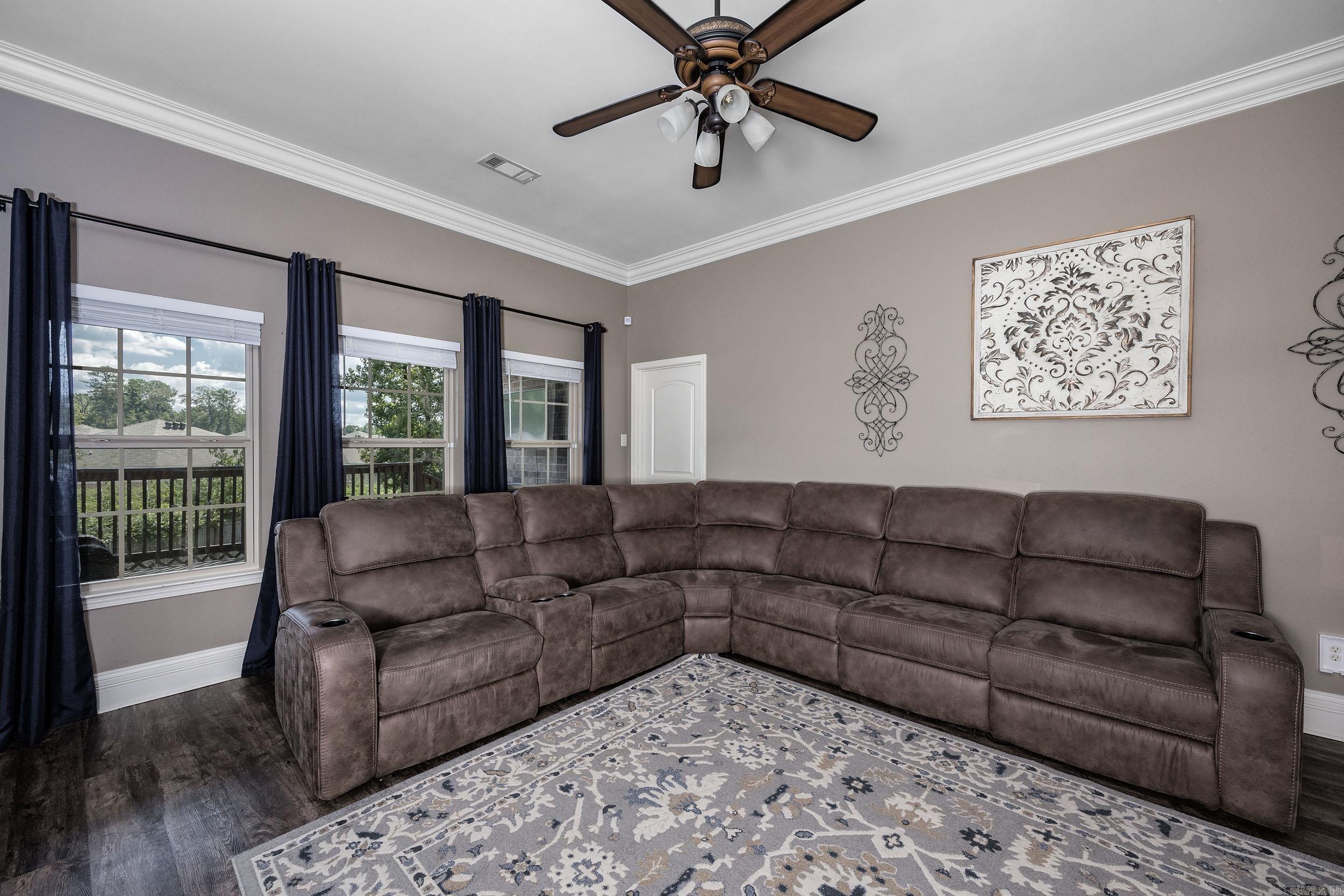 NORTH HAVEN - Residential