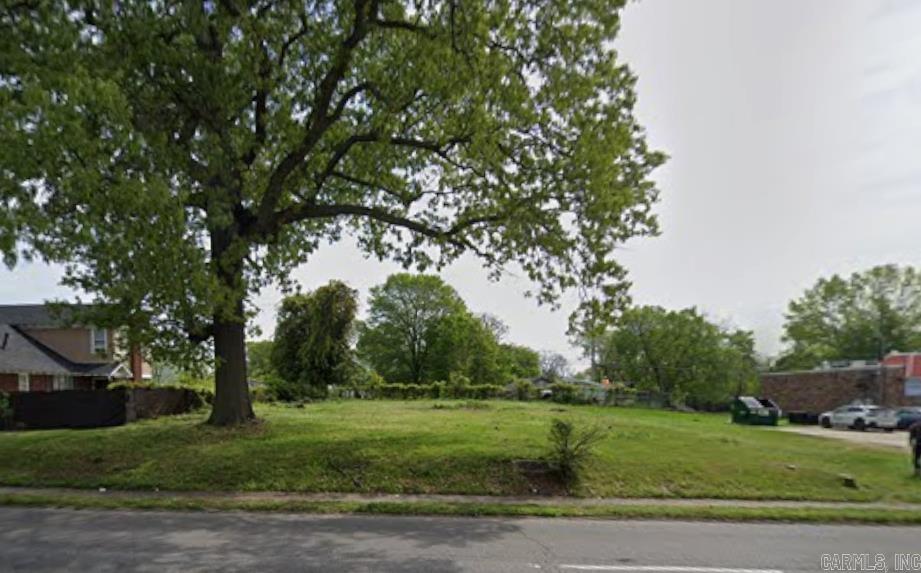 High-traffic Main Street frontage in the heart of North Argenta! Zoned C-3, this rare lot offers endless potential for retail, office, or mixed-use development. Located near North Little Rock High School, Dickey-Stephens Park, the new NLR Event Center, and just minutes from Downtown Argenta and the Broadway Bridge. Approx. 10,000+ vehicles per day—excellent visibility and walkability in a rapidly growing, established area.