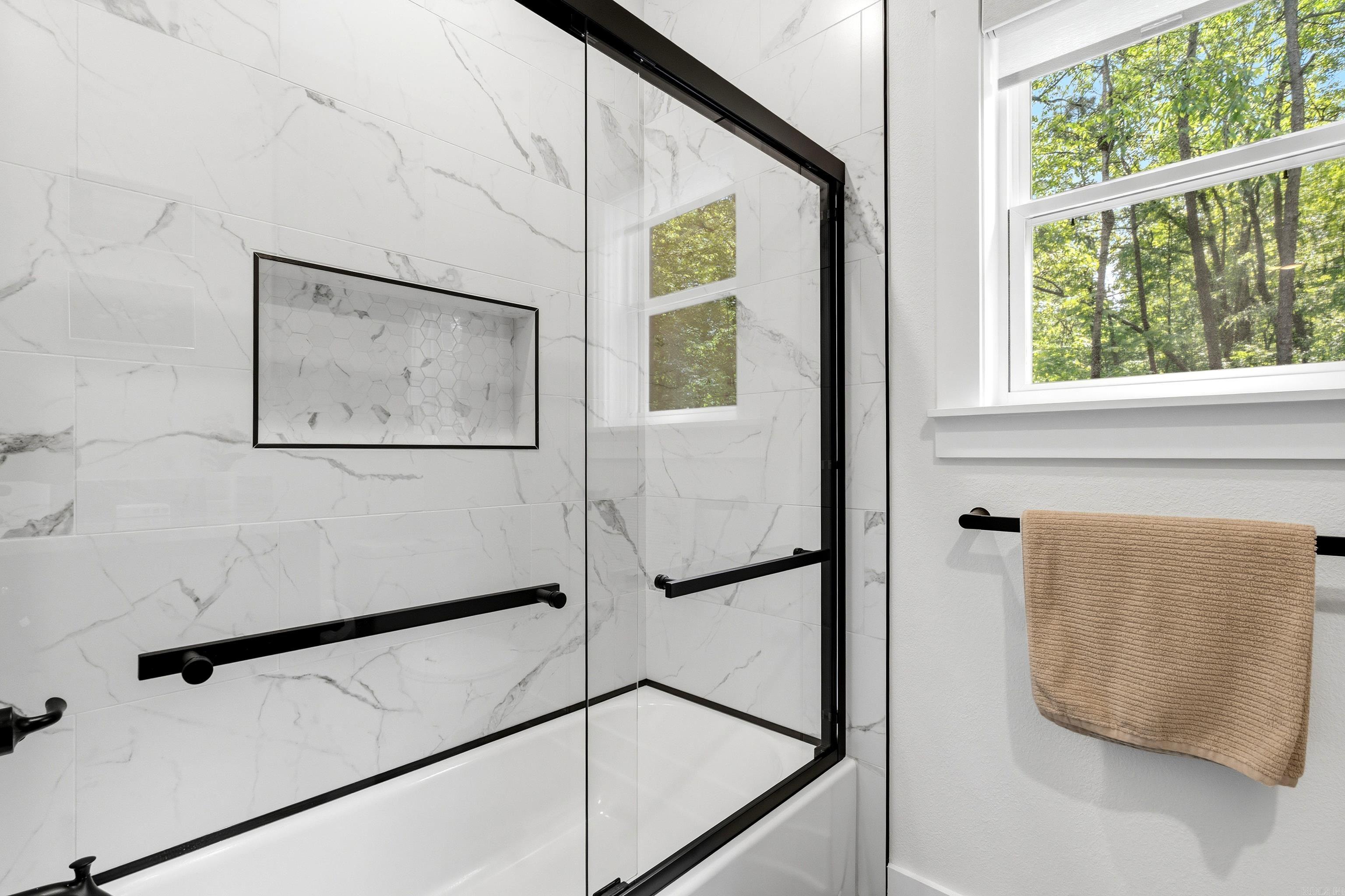 ESTRELLA - Residential