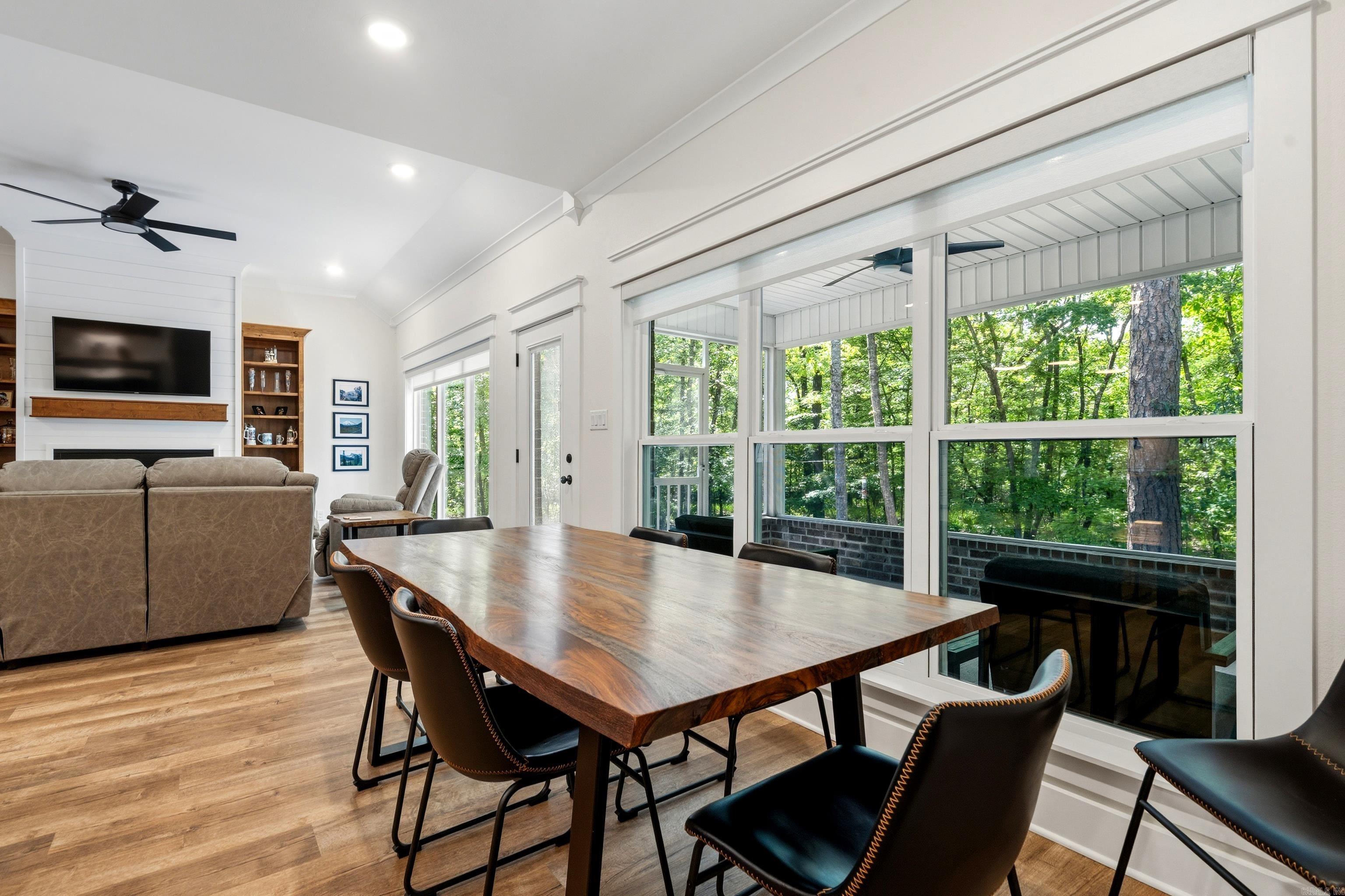 ESTRELLA - Residential