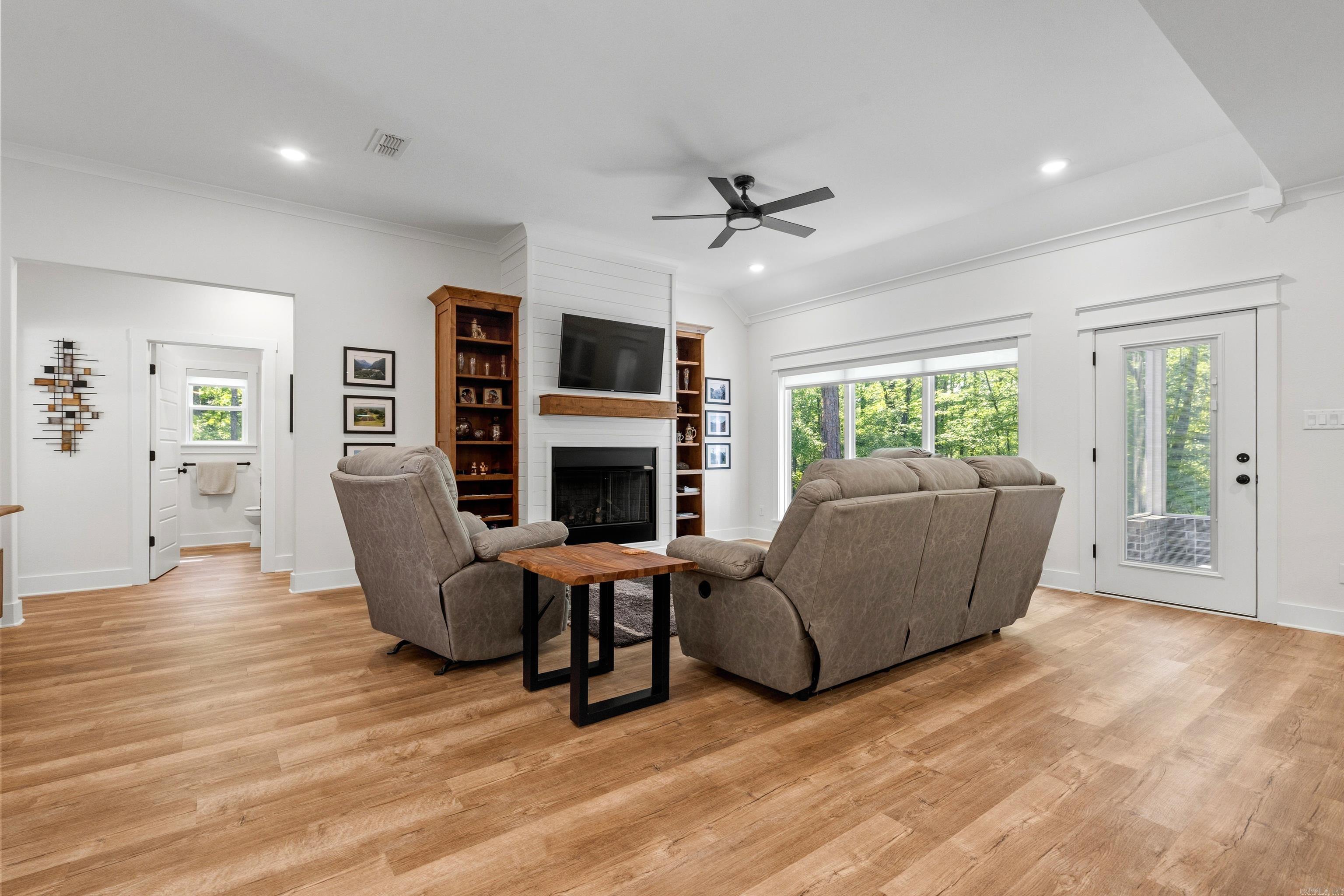 ESTRELLA - Residential