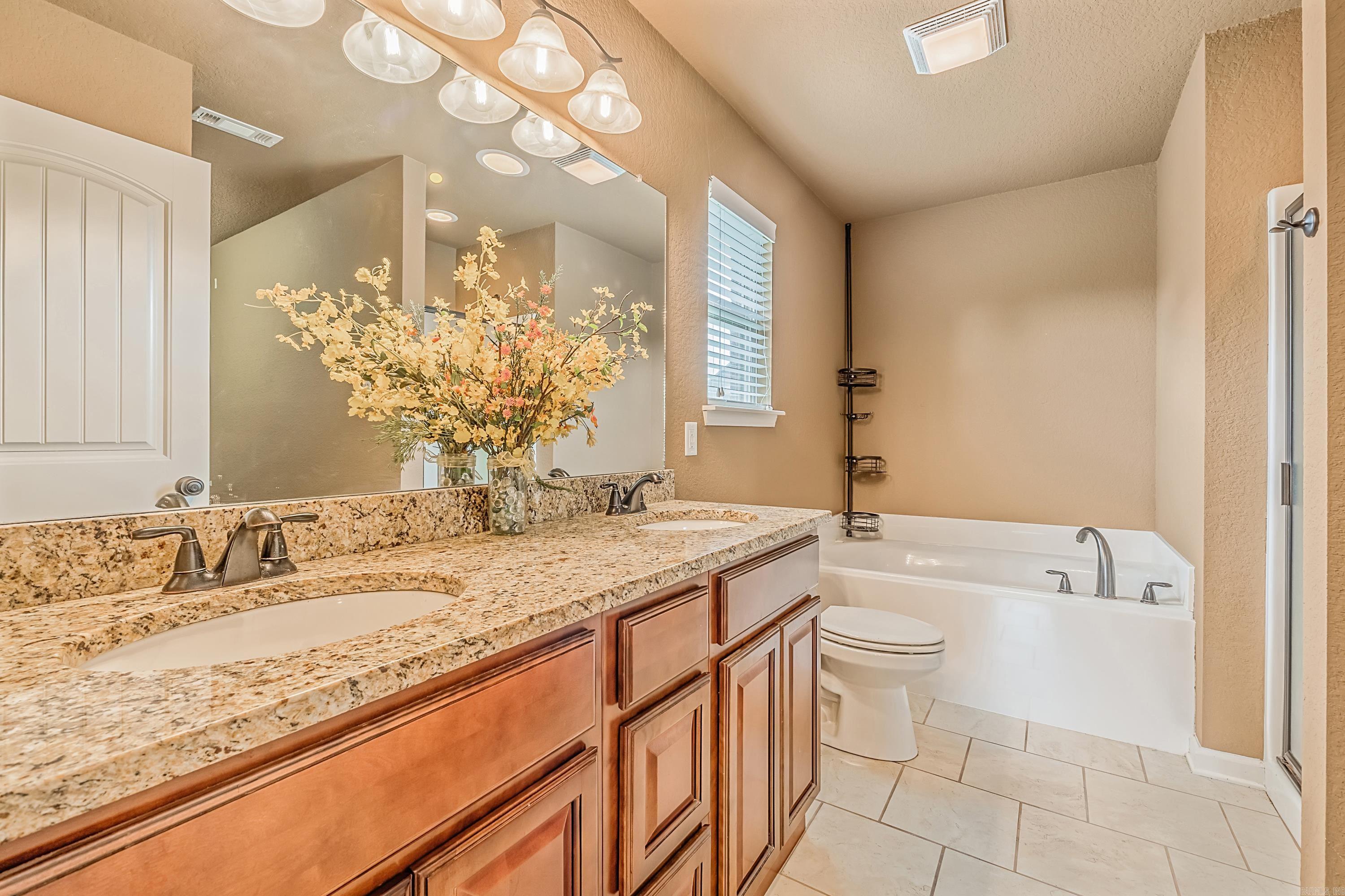 NORTH HILLS - Residential