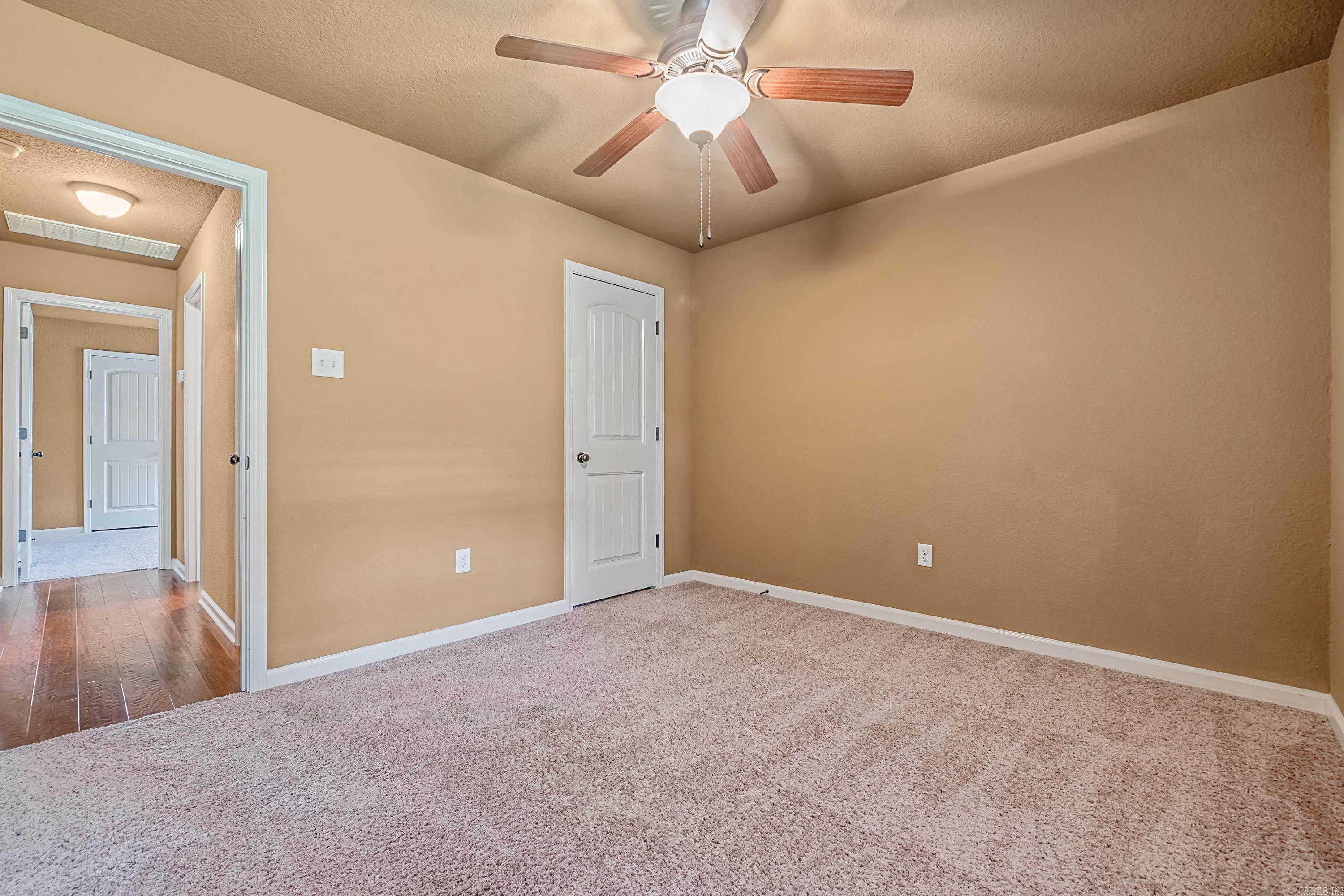 NORTH HILLS - Residential