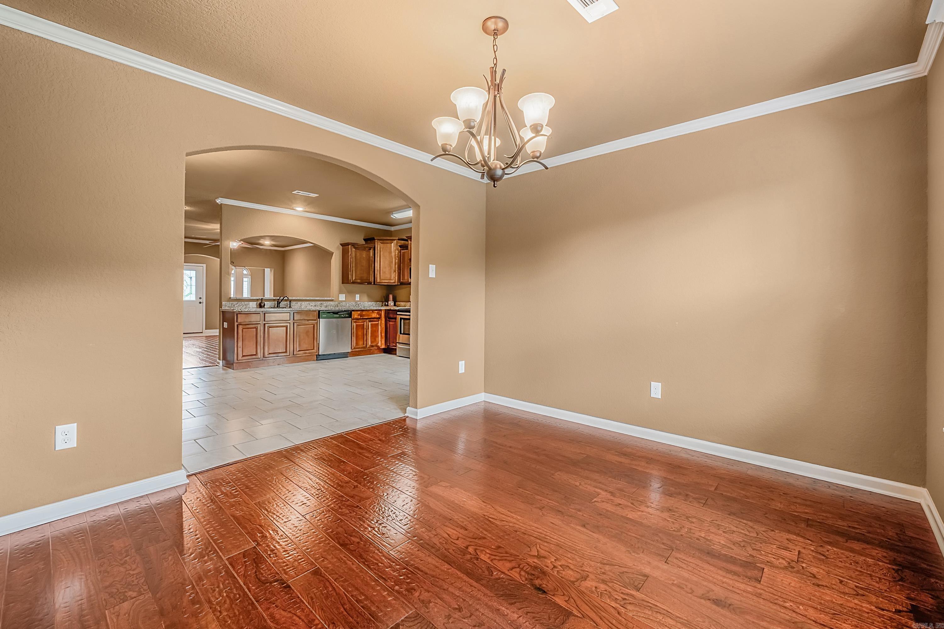 NORTH HILLS - Residential